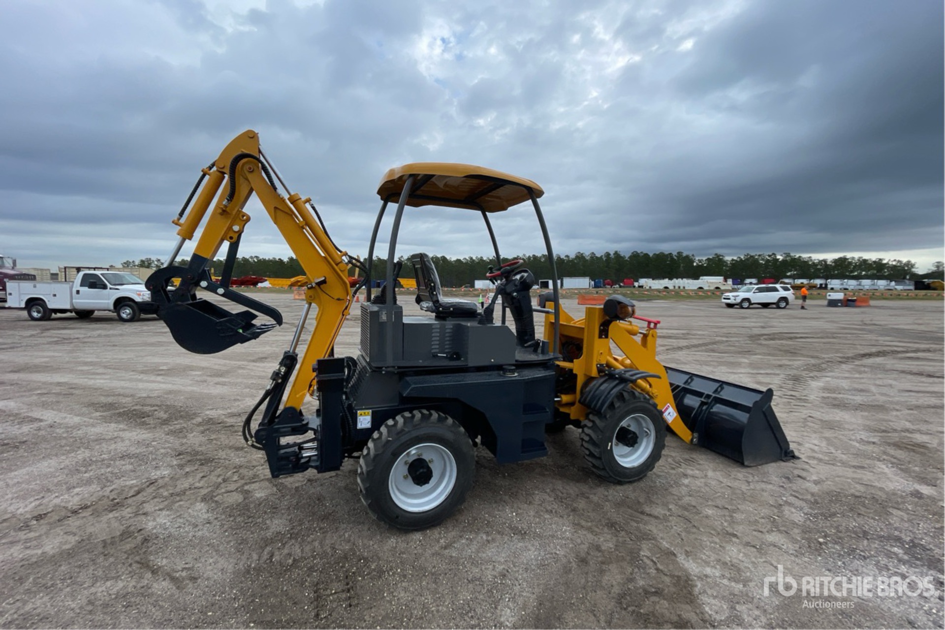 General Appearance with Picture, Right Rear Corner