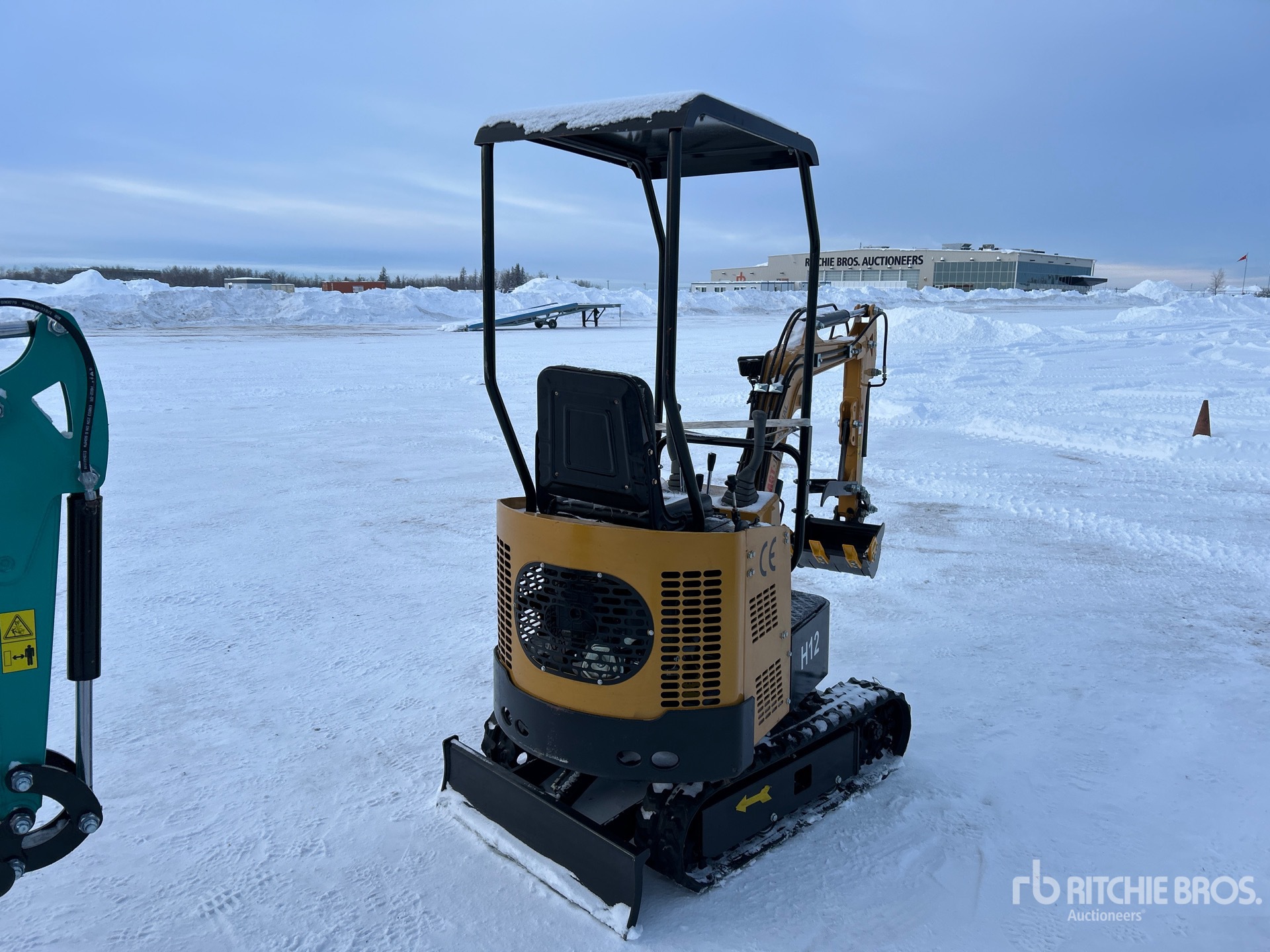 General Appearance with Imagen: esquina trasera derecha