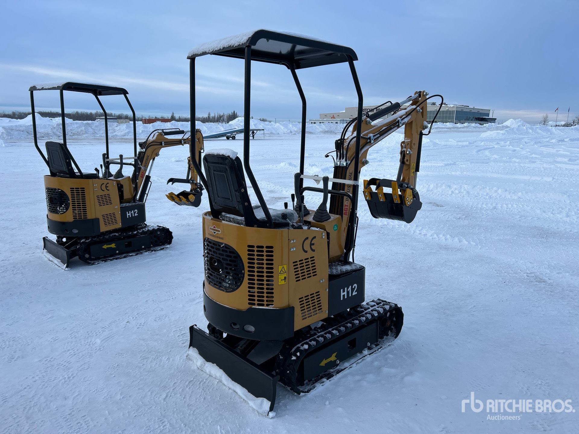 General Appearance with Imagen: esquina trasera derecha