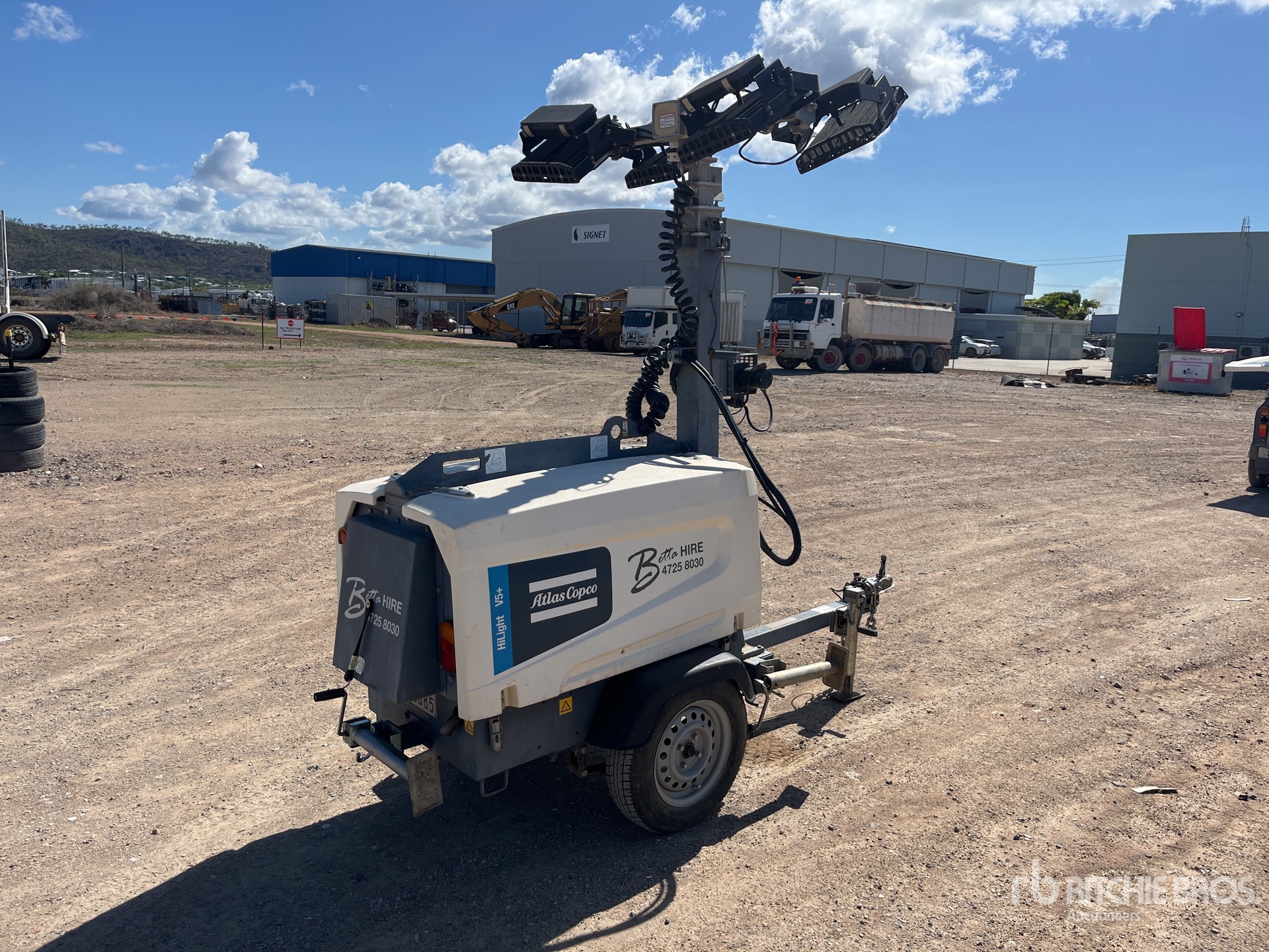 General Appearance with Picture, Left Rear Corner