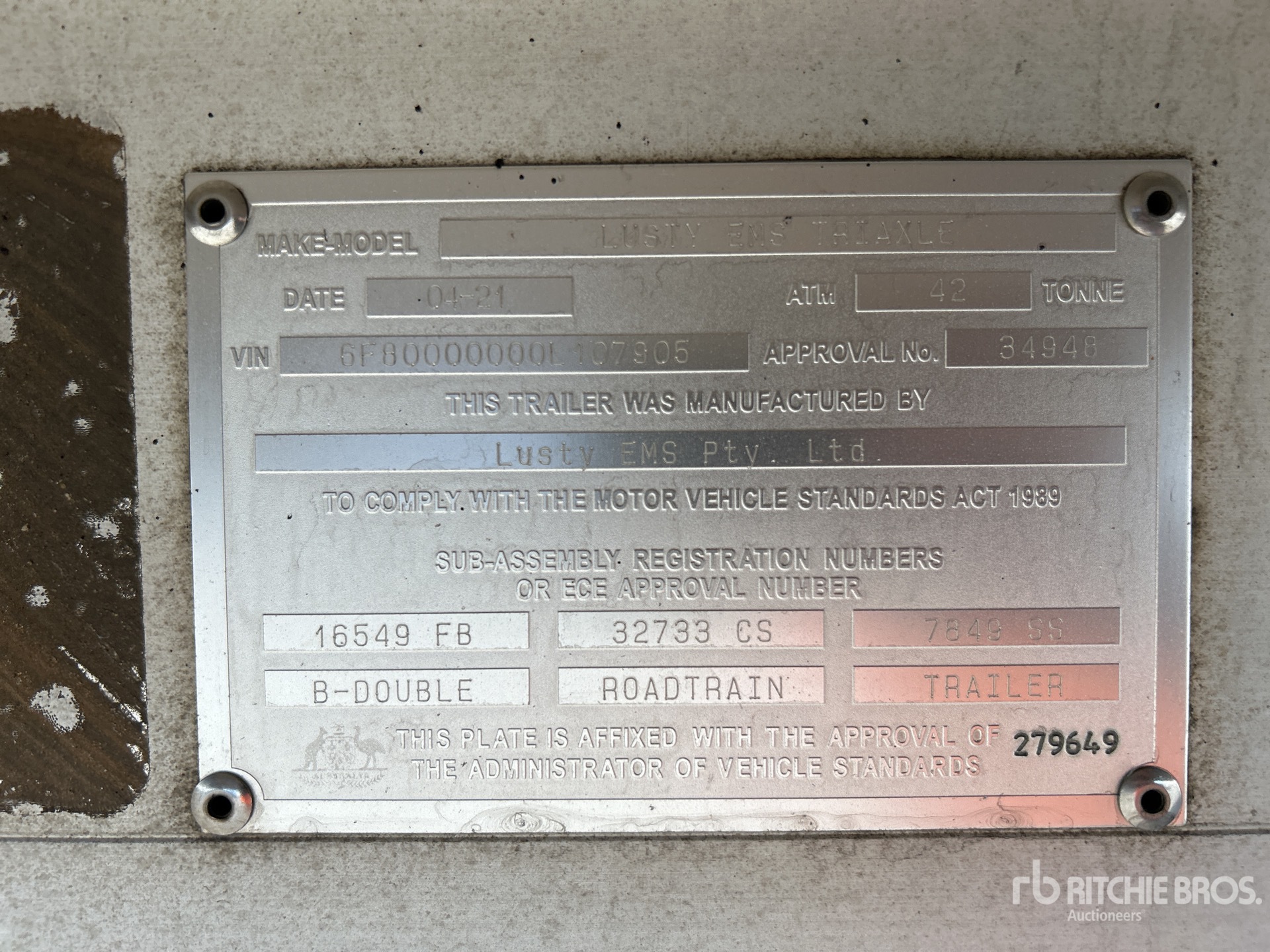 General Appearance with Serial Number / VIN