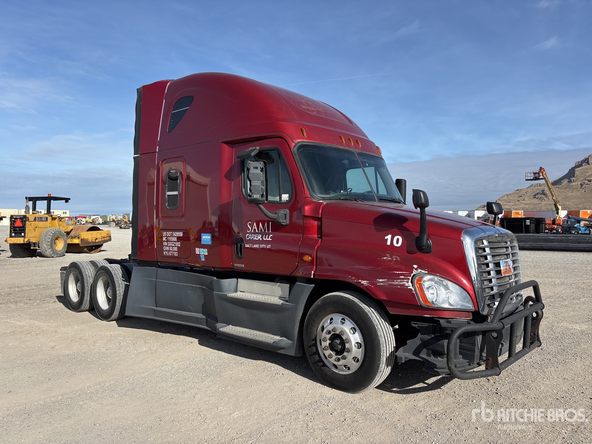 General Appearance with Picture, Right Front Corner