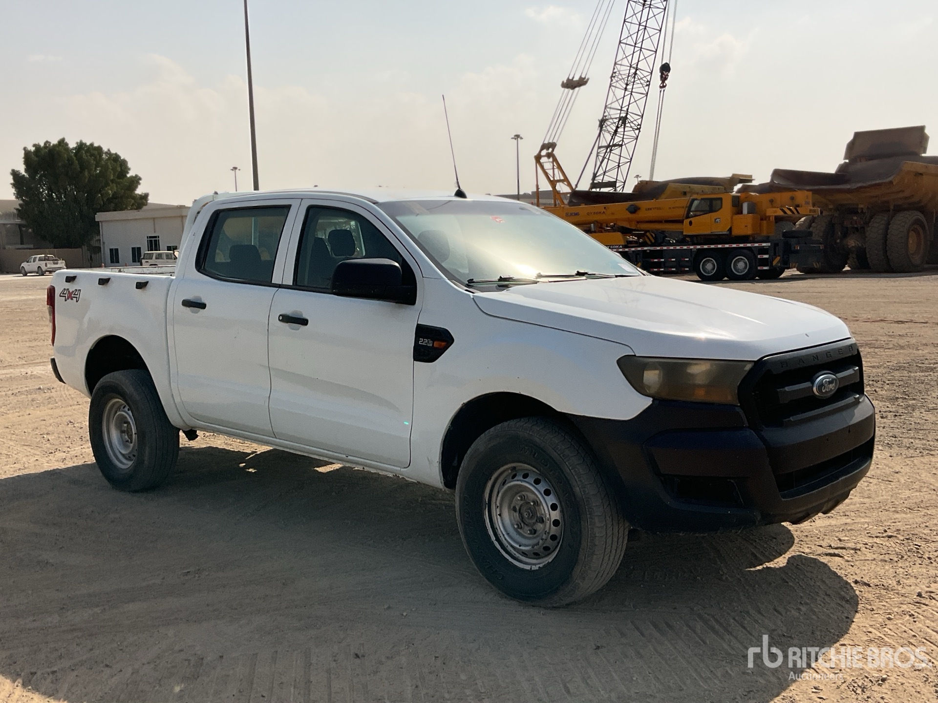 General Appearance with Imagen: esquina delantera derecha