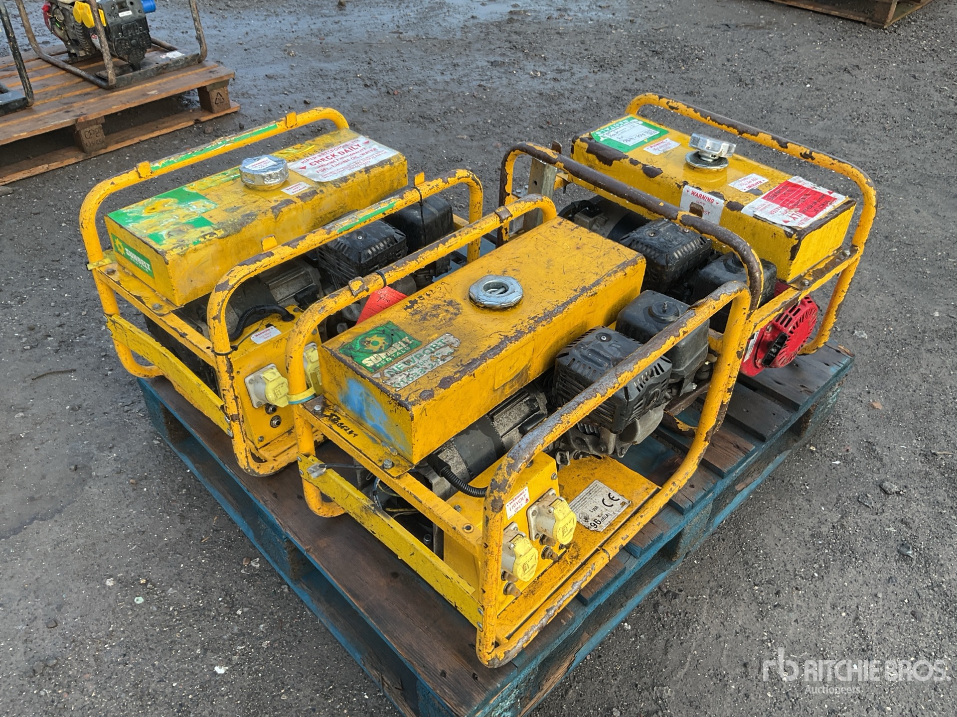 General Appearance with Bild, Ecke hinten rechts