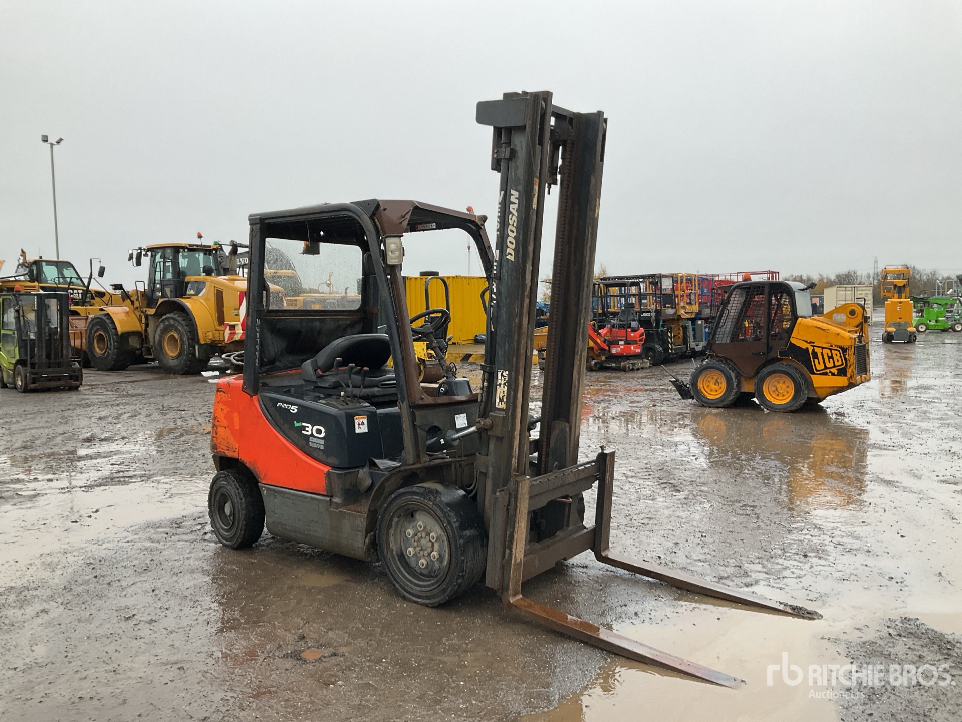 General Appearance with Foto, angolo anteriore destro