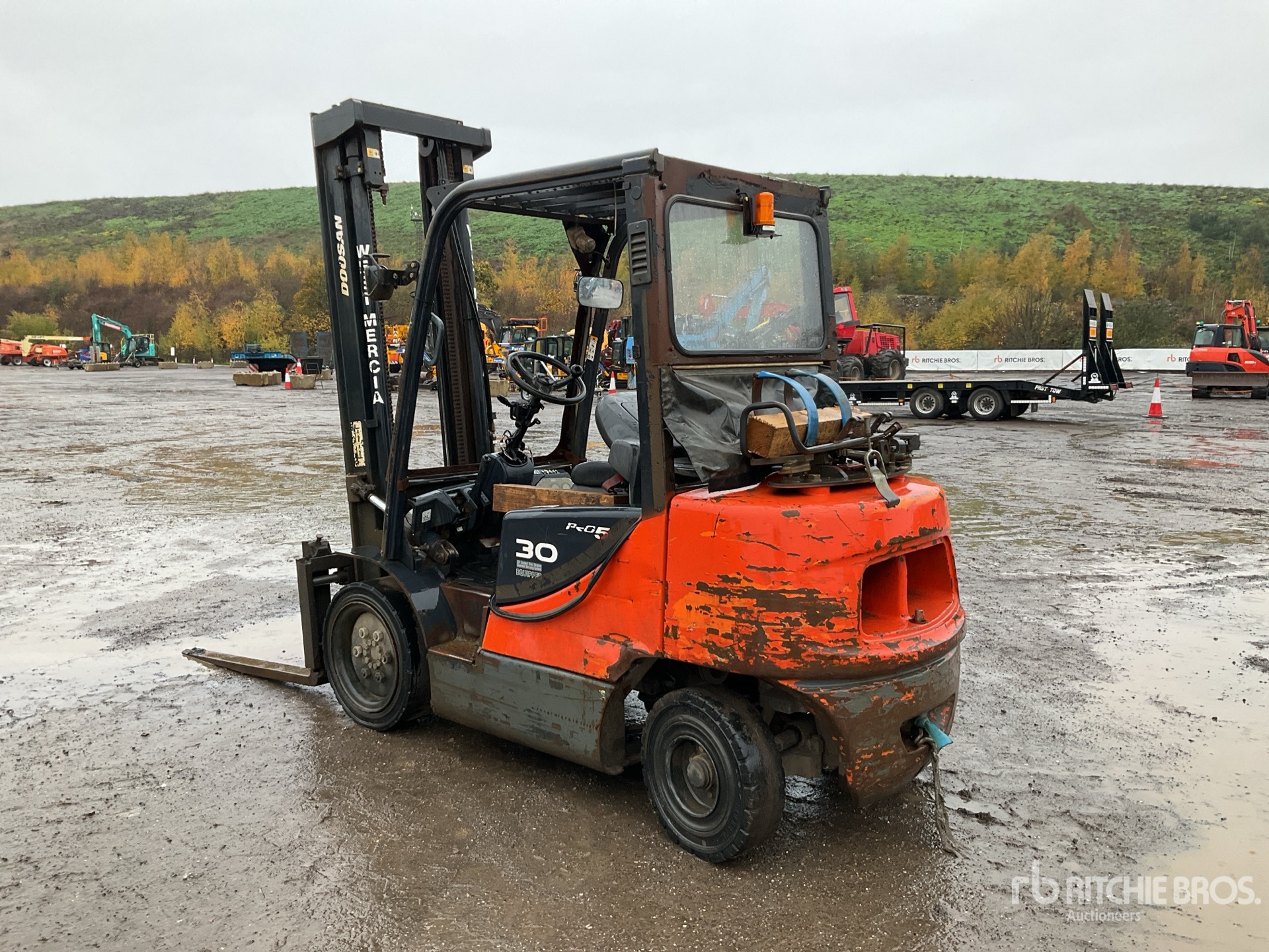 General Appearance with Foto, angolo posteriore sinistro