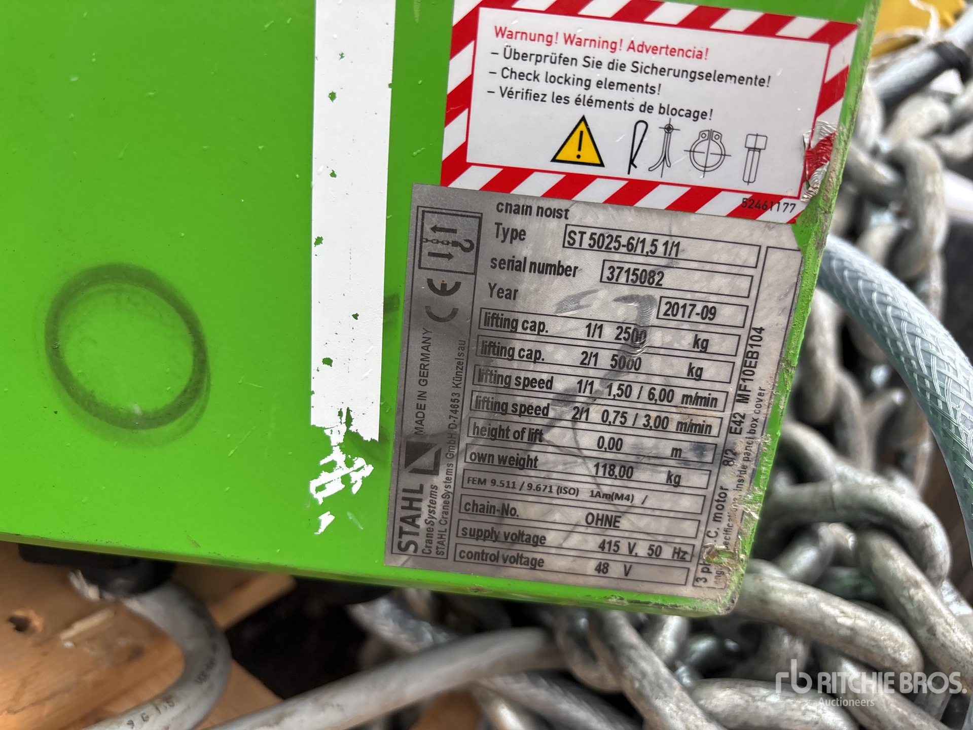 General Appearance with Seriennummer / FIN