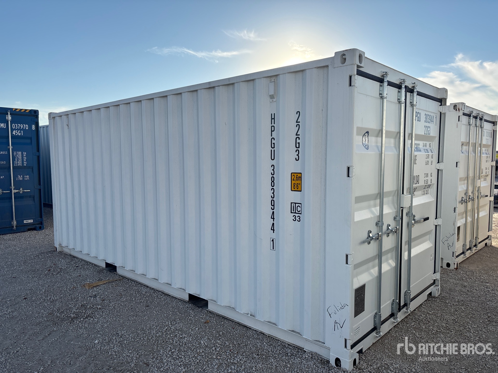 General Appearance with Picture, Right Front Corner