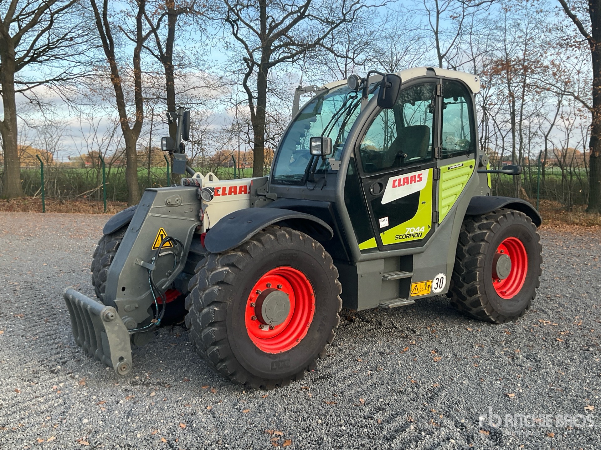 General Appearance with Picture, Left Front Corner