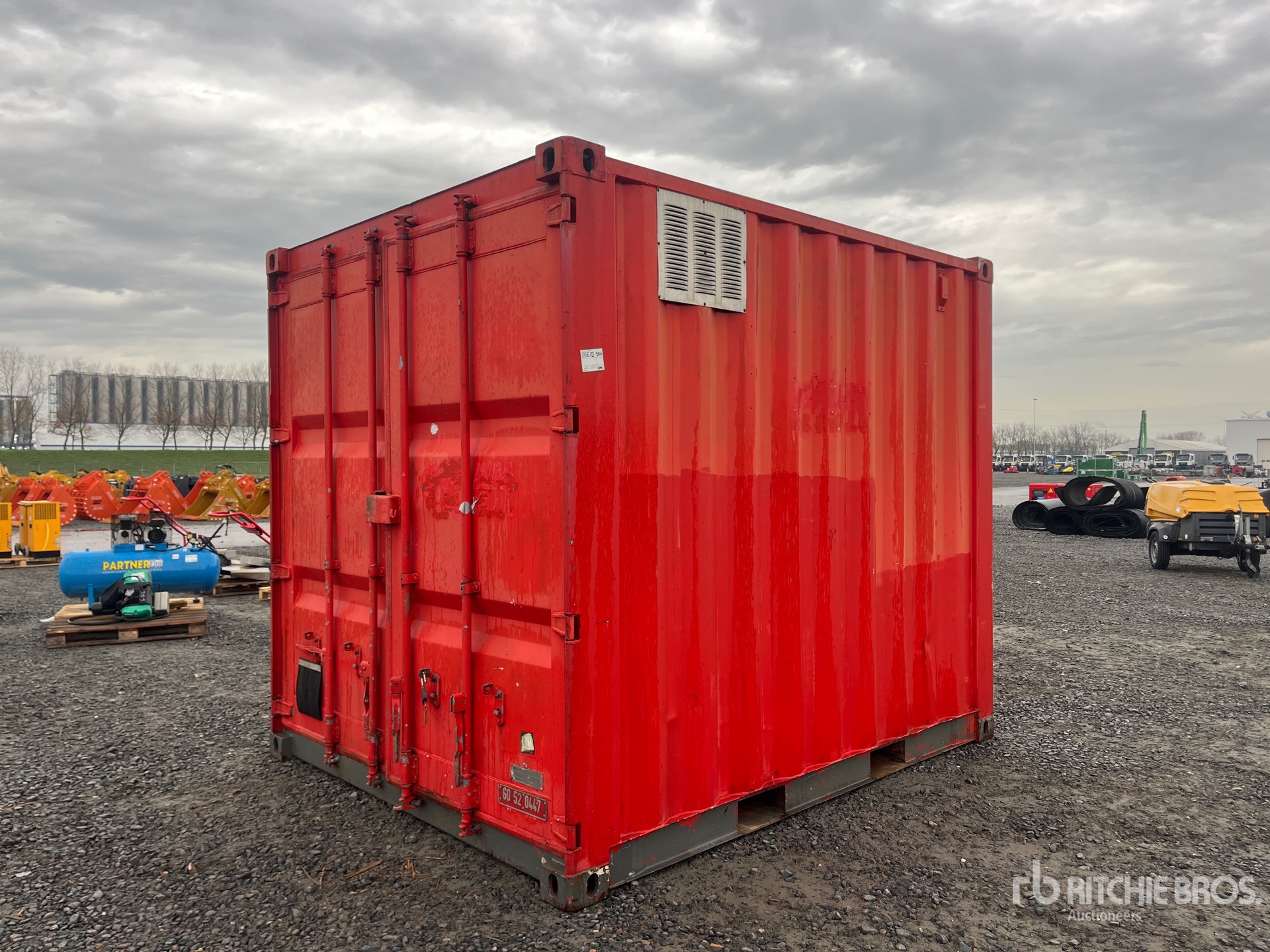 General Appearance with Picture, Left Front Corner