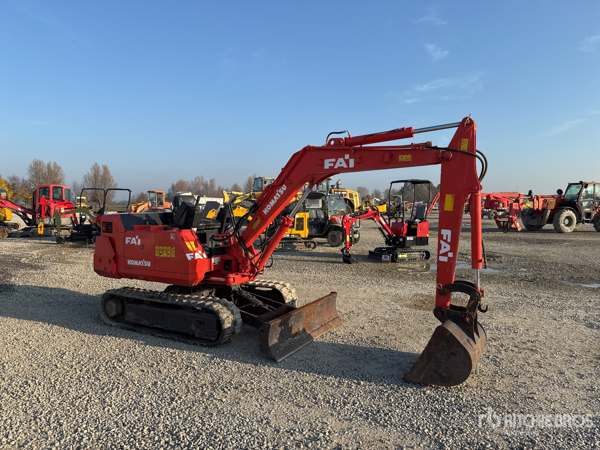 General Appearance with Picture, Right Front Corner