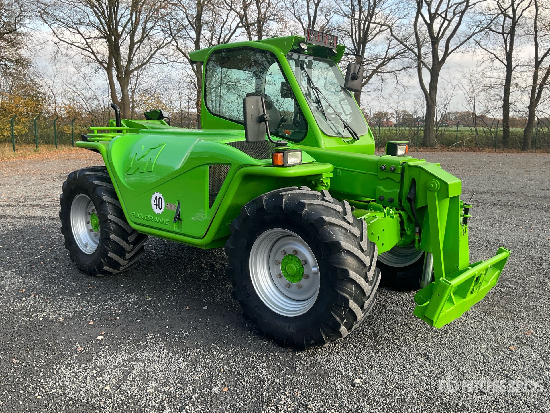 General Appearance with Imagen: esquina delantera derecha