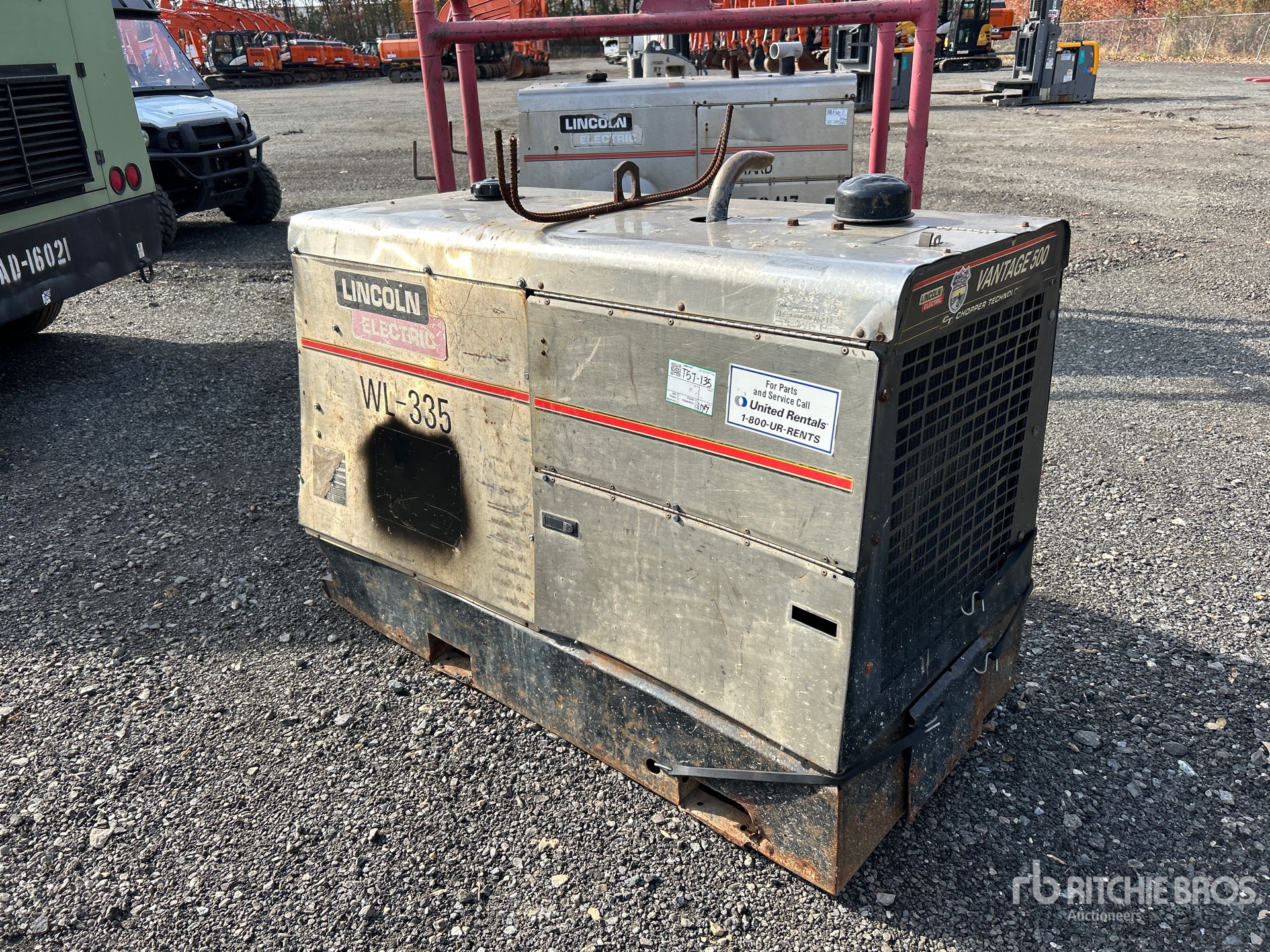 General Appearance with Foto, angolo posteriore sinistro