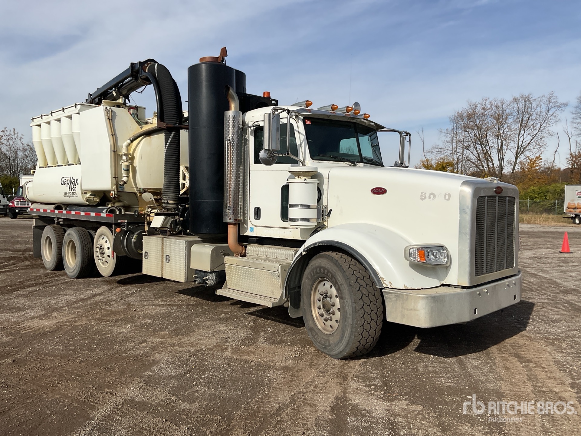 Aspect général with Image, coin avant droit