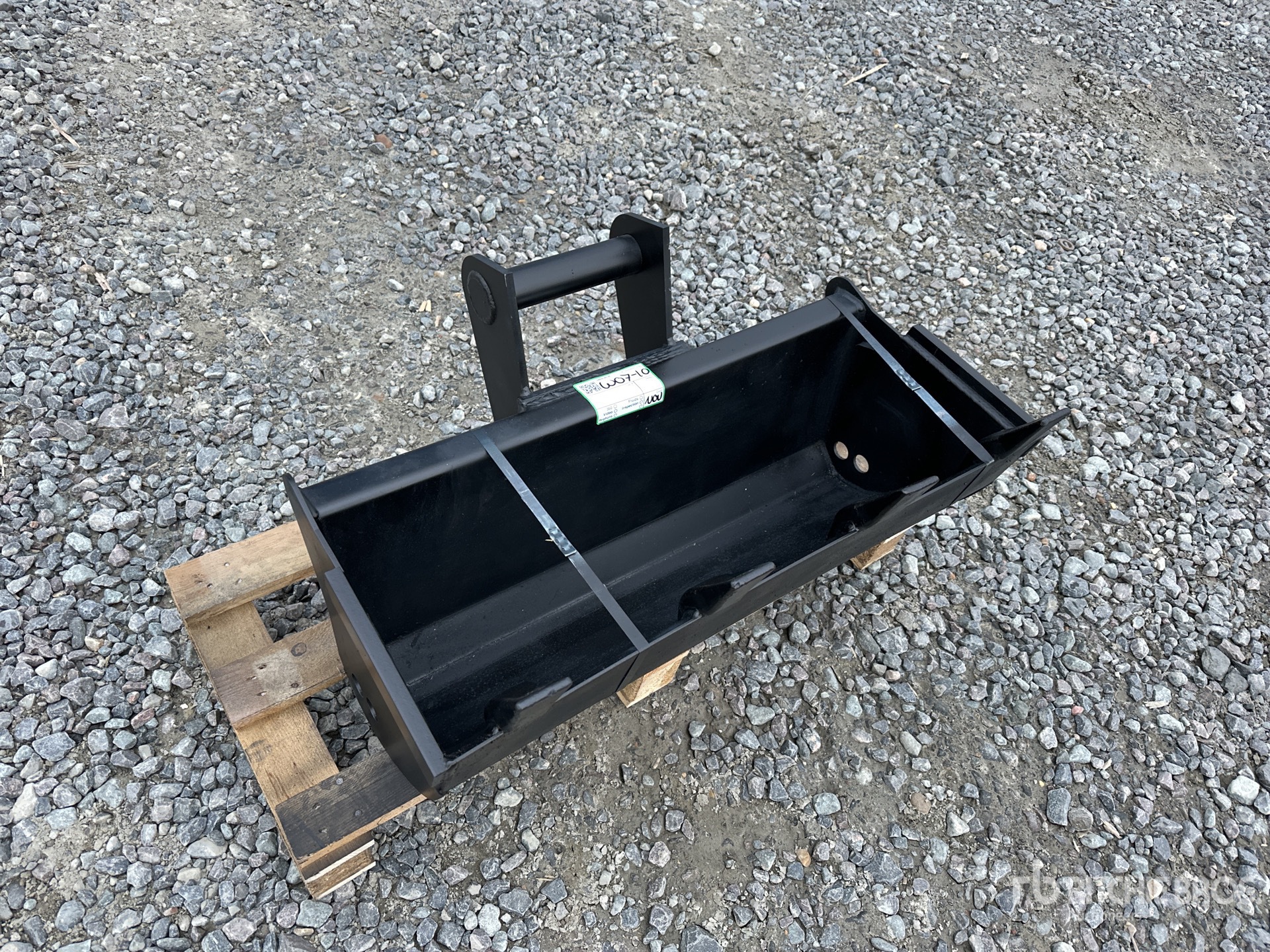 General Appearance with Bild, Ecke vorne links