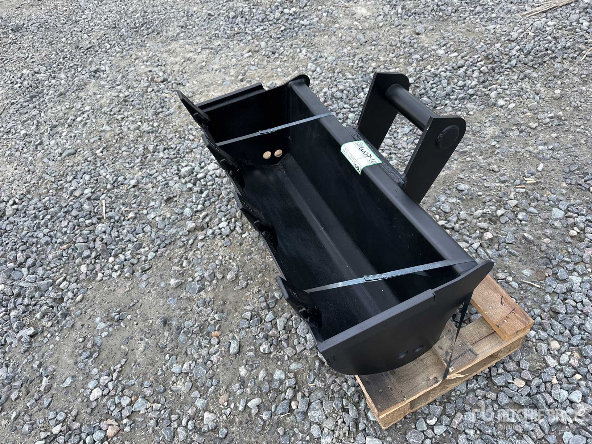 General Appearance with Bild, Ecke vorne rechts