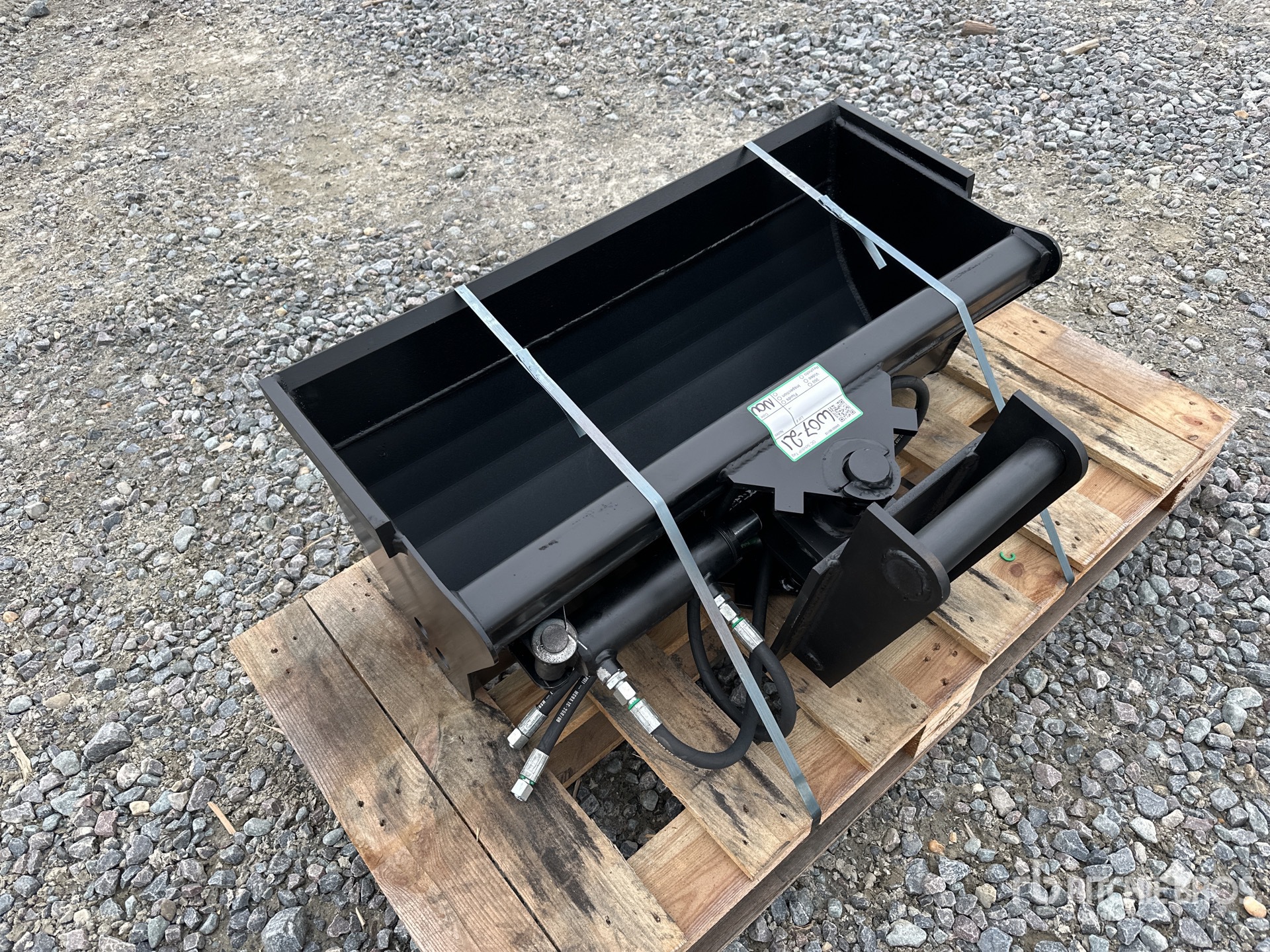 General Appearance with Bild, Ecke hinten rechts