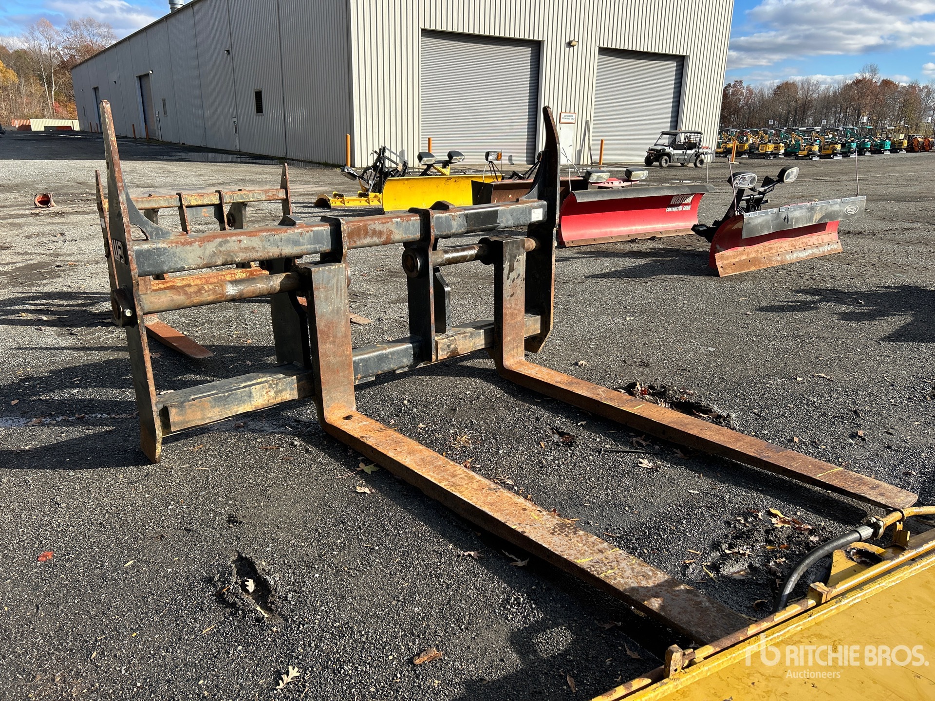 General Appearance with Bild, Ecke vorne rechts