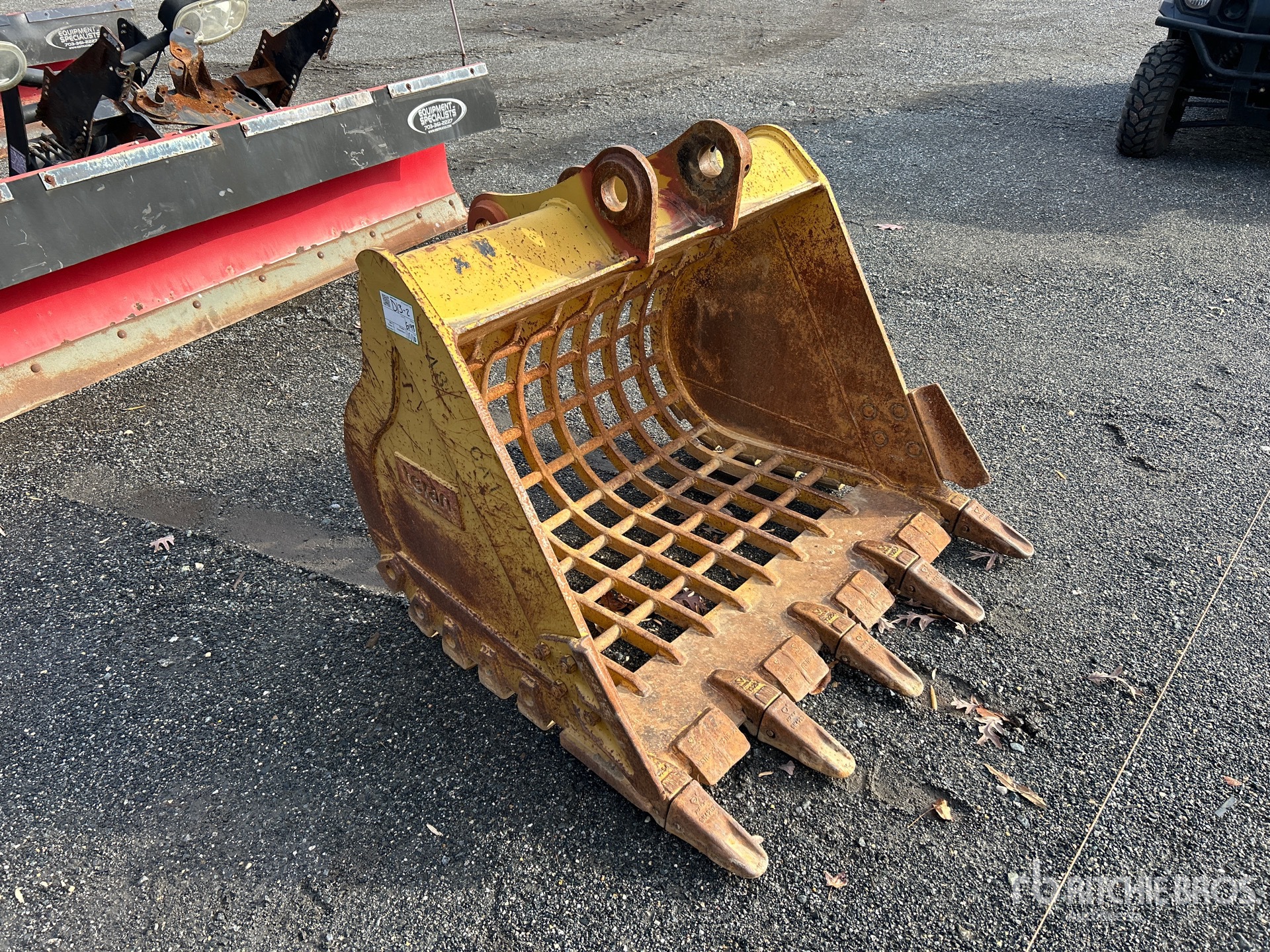 General Appearance with Bild, Ecke vorne rechts