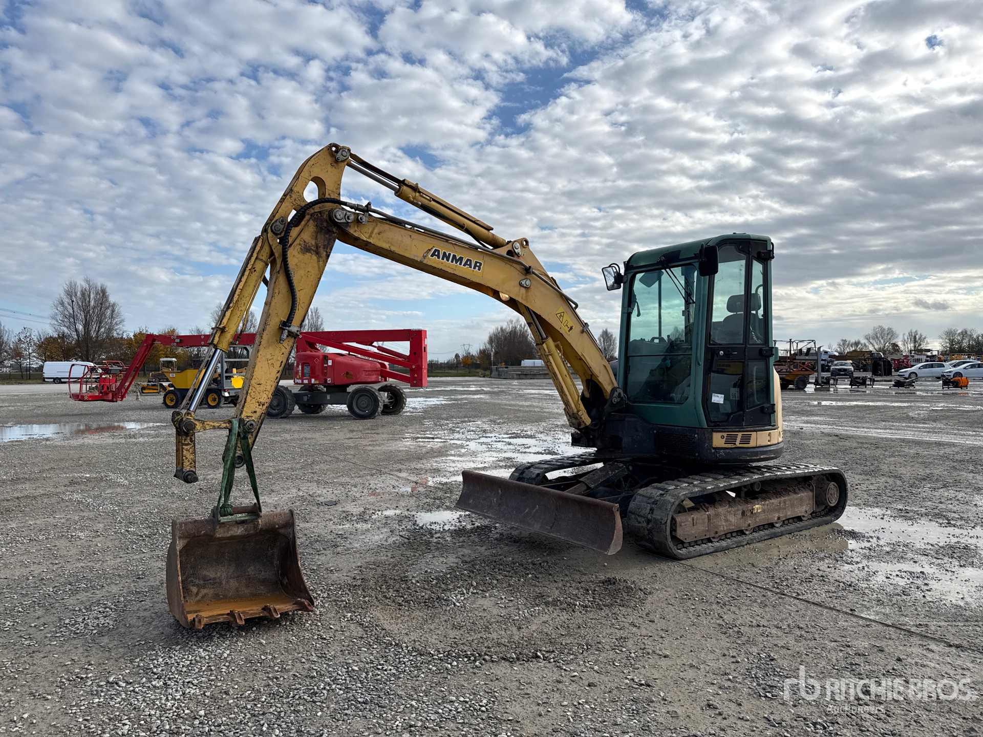 General Appearance with Image, coin avant gauche