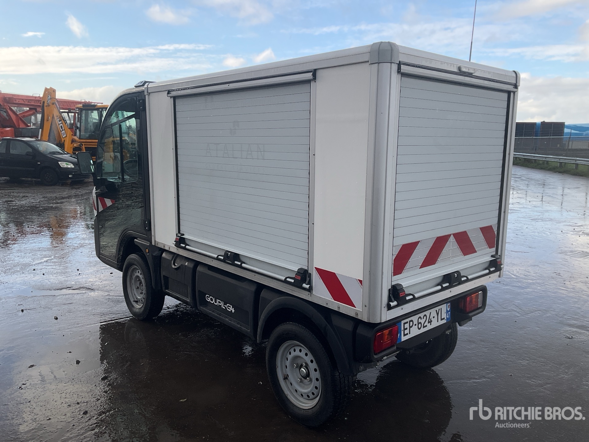 General Appearance with Picture, Left Rear Corner