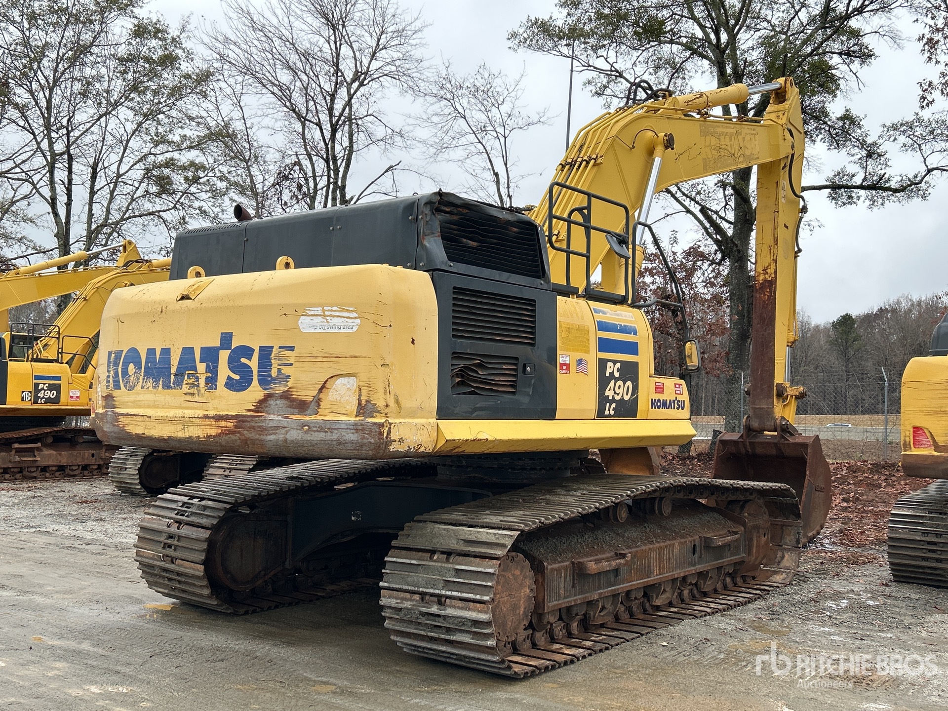 General Appearance with Imagen: esquina trasera derecha