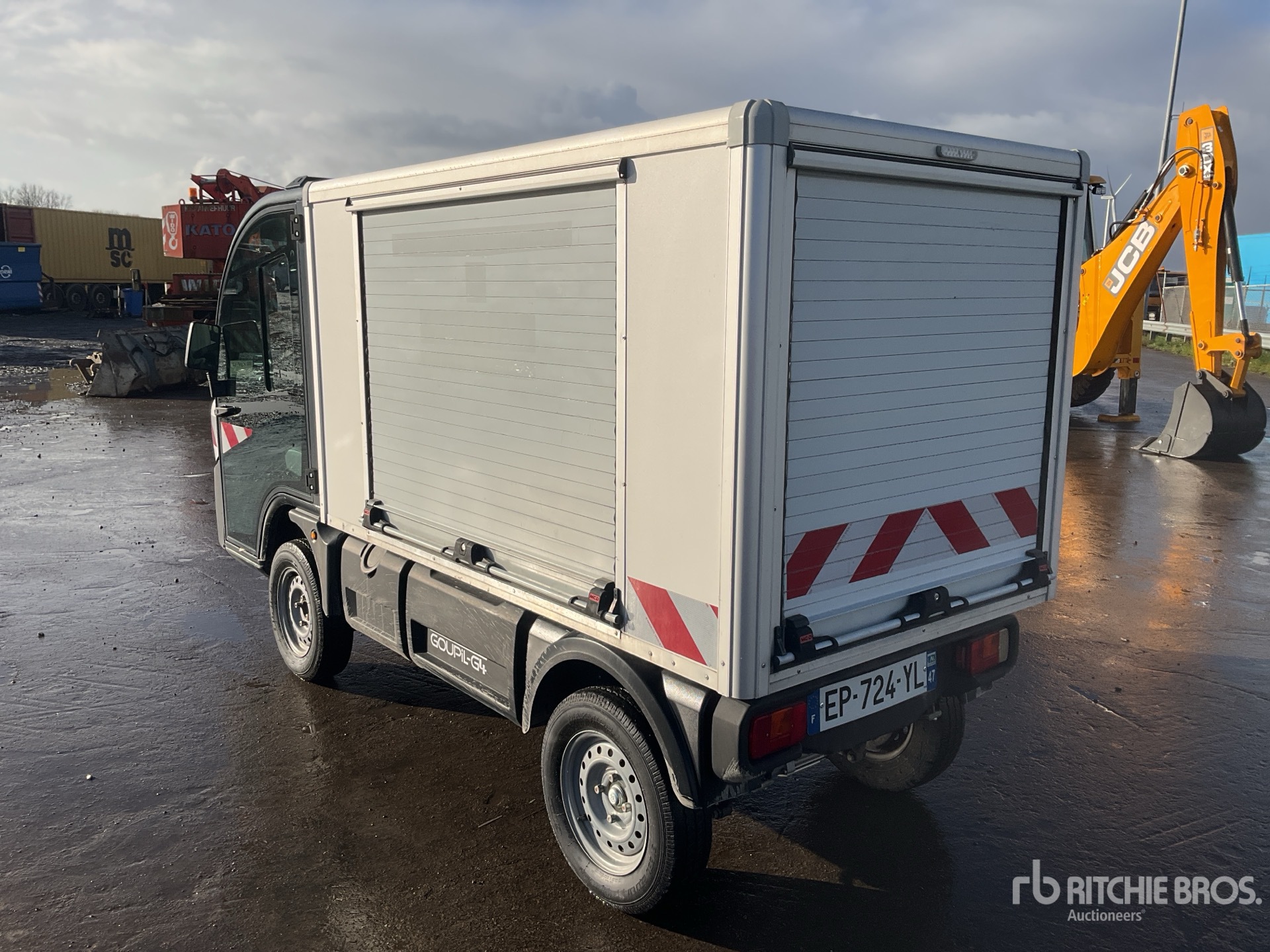 General Appearance with Picture, Left Rear Corner