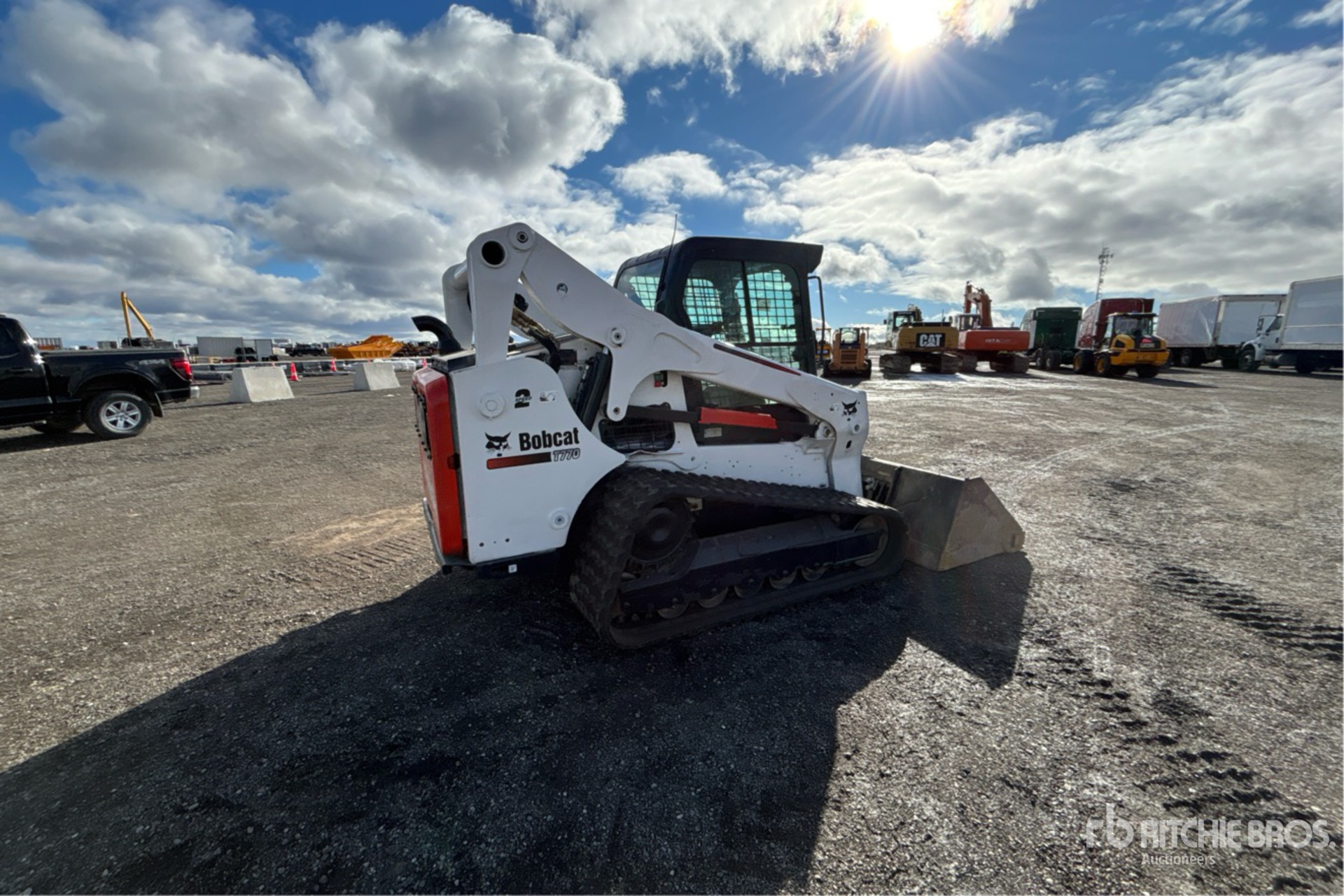 General Appearance with Imagen: esquina trasera derecha