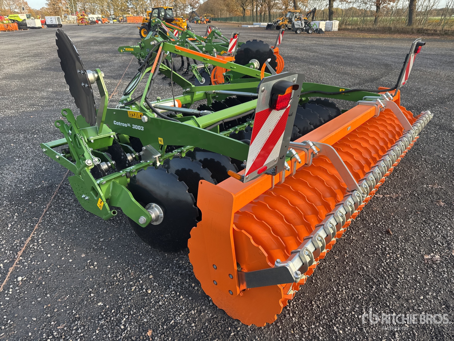 General Appearance with Bild, Ecke hinten links