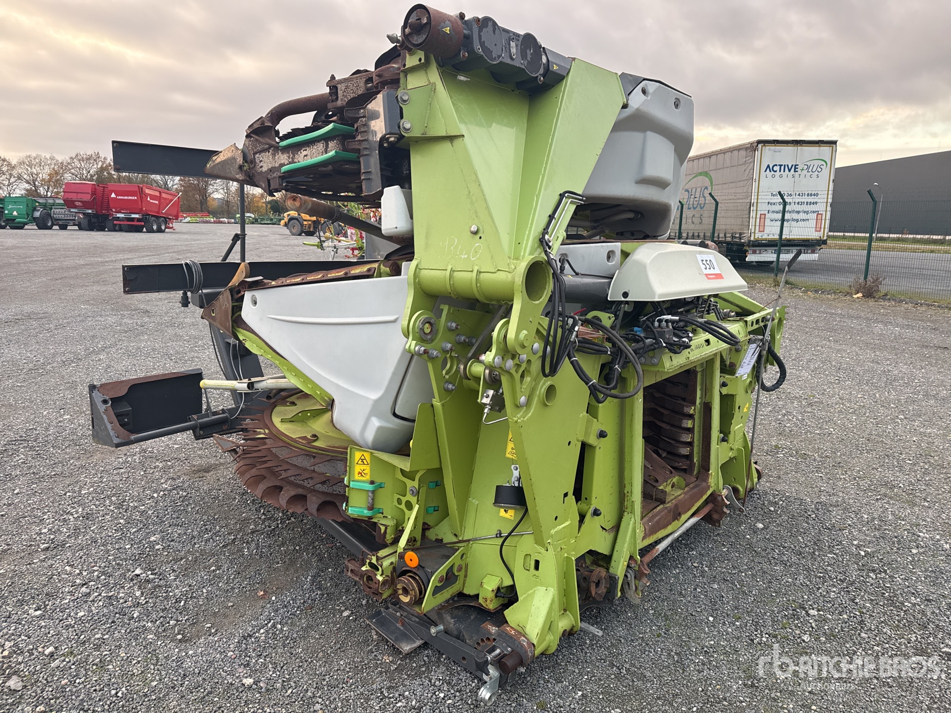 General Appearance with Foto, angolo posteriore sinistro