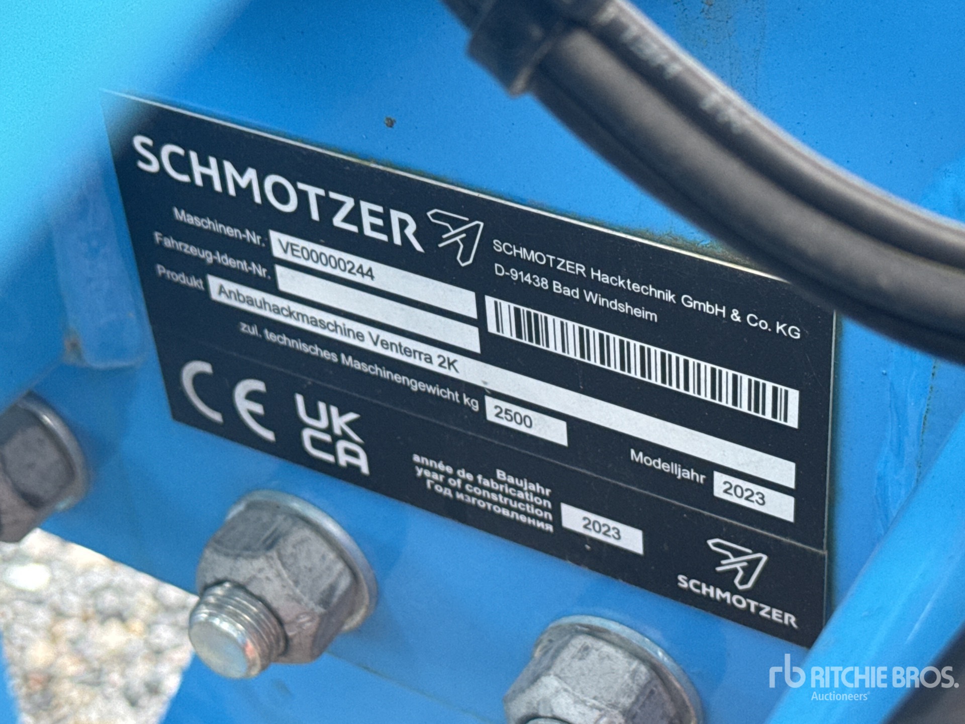 General Appearance with Numero seriale/numero d’identificazione del veicolo (VIN)