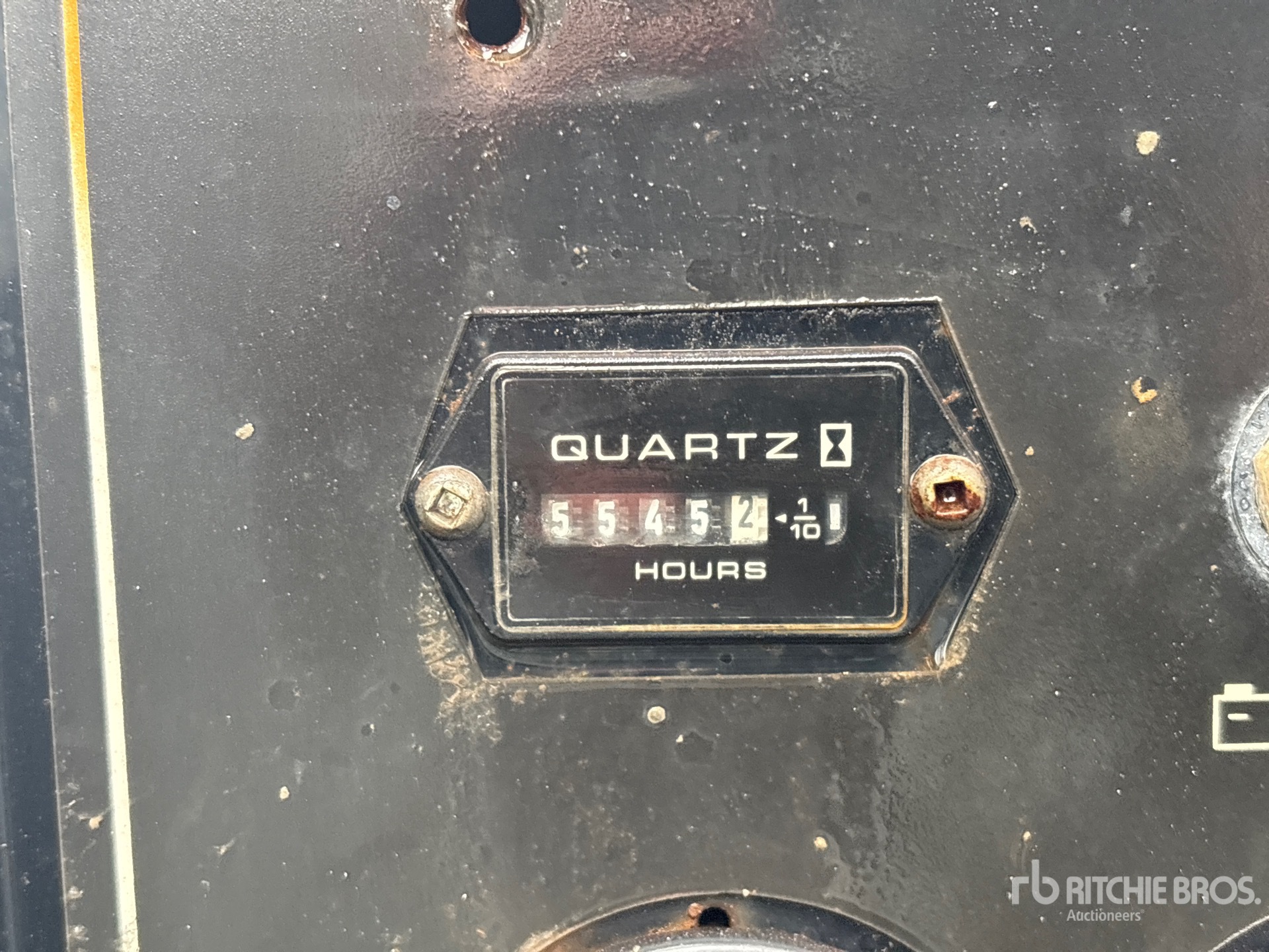 General Appearance with Horímetro / Odómetro