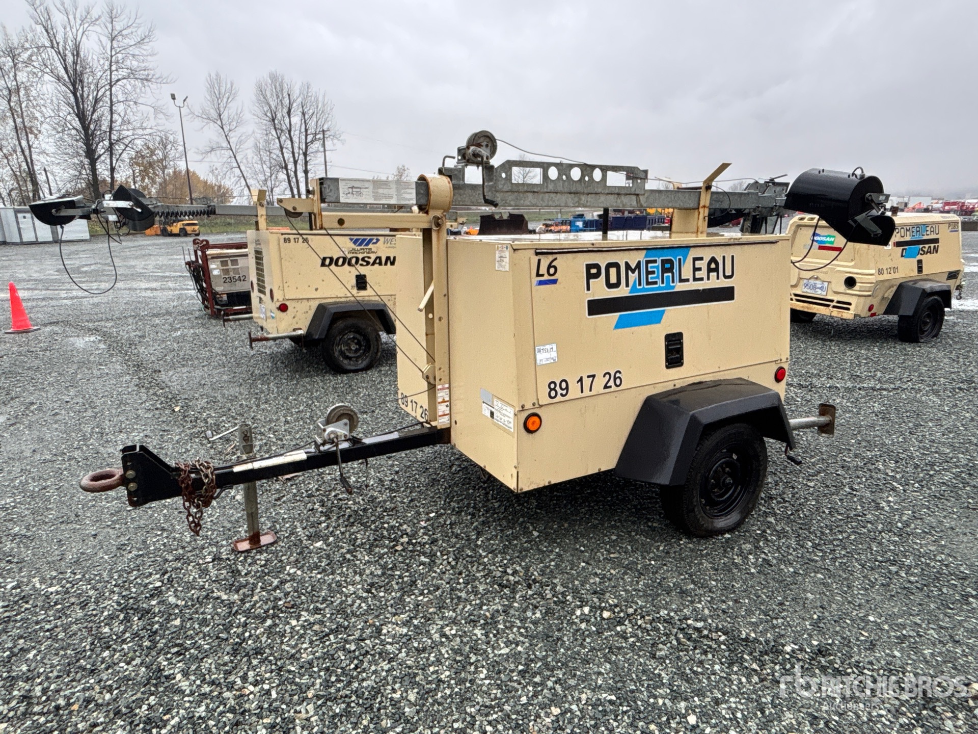 Aspect général with Image, coin avant gauche