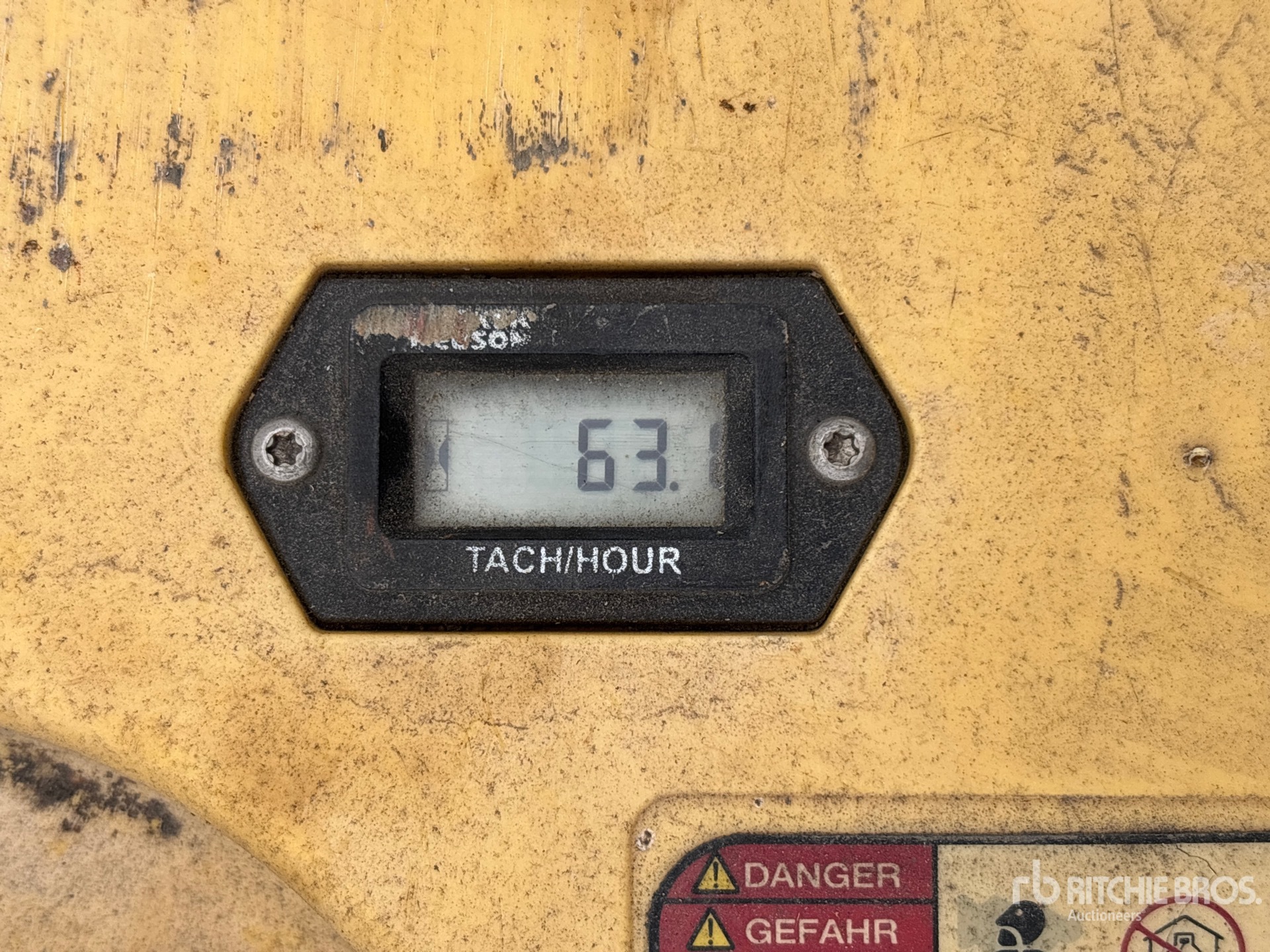 General Appearance with Hour Meter / Odometer