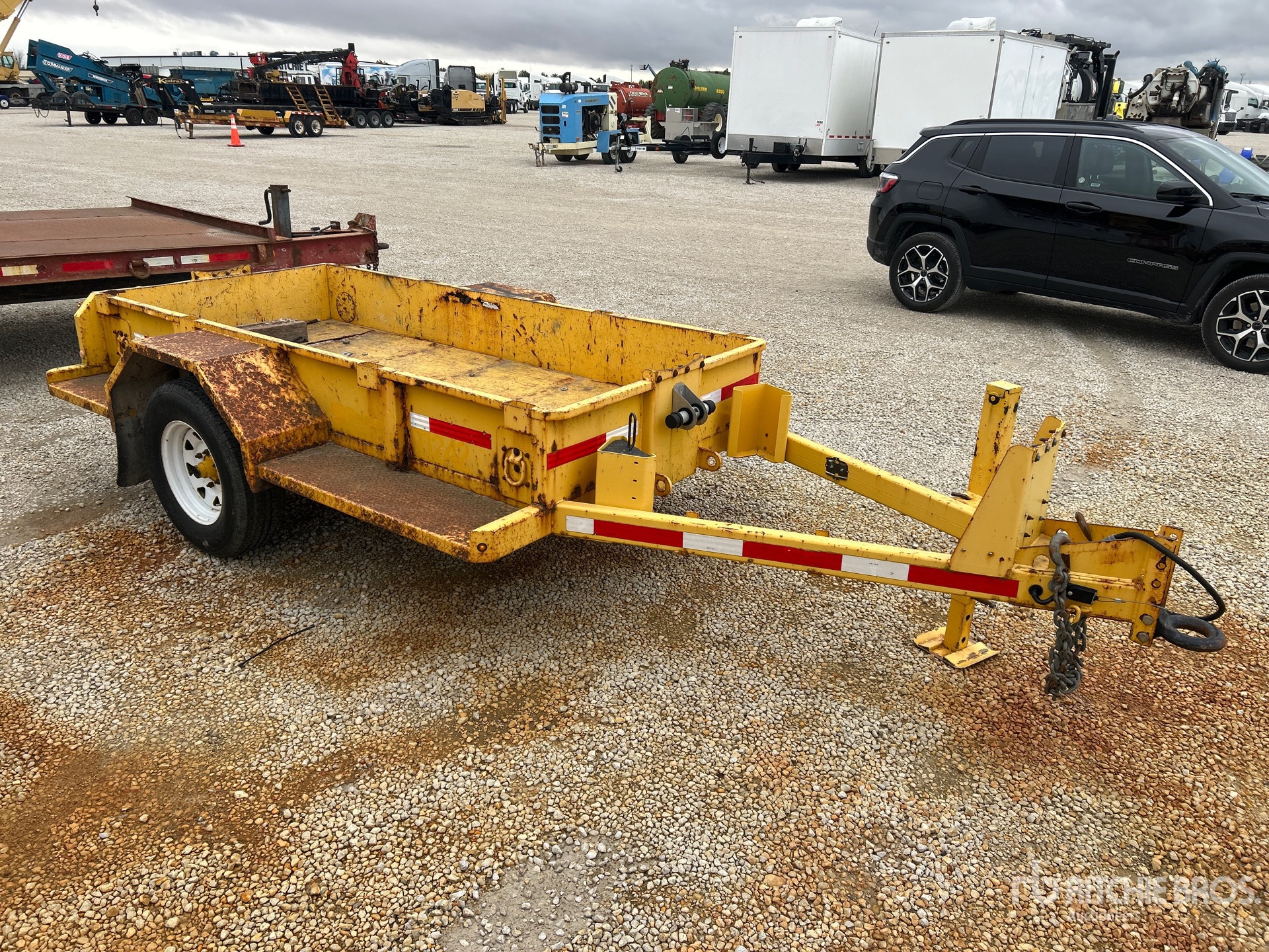 Aspect général with Image, coin avant droit