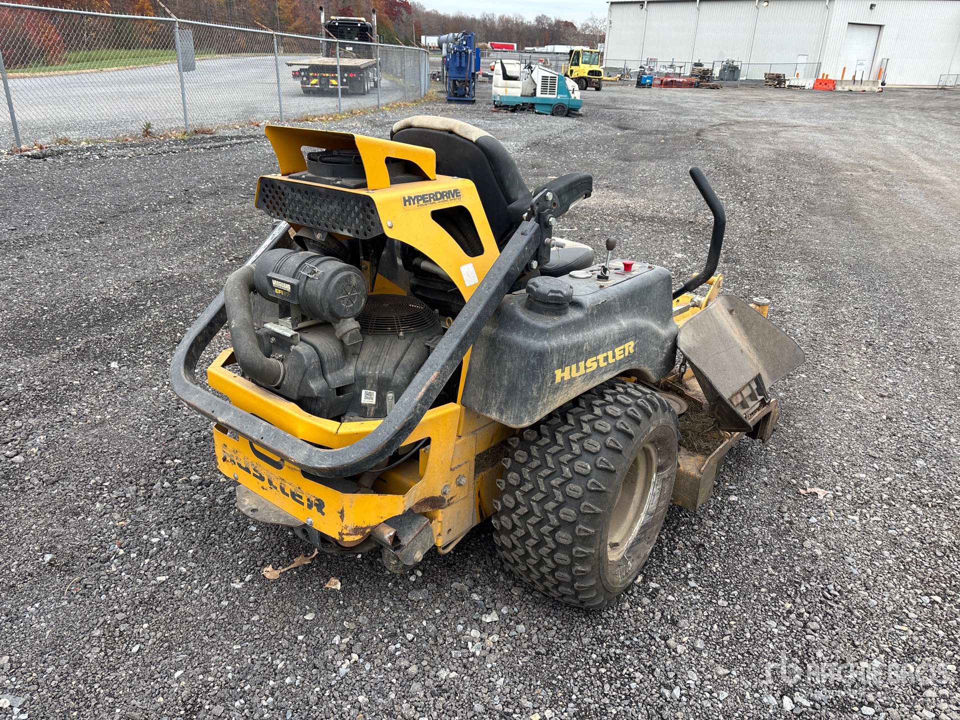 General Appearance with Foto, angolo anteriore sinistro