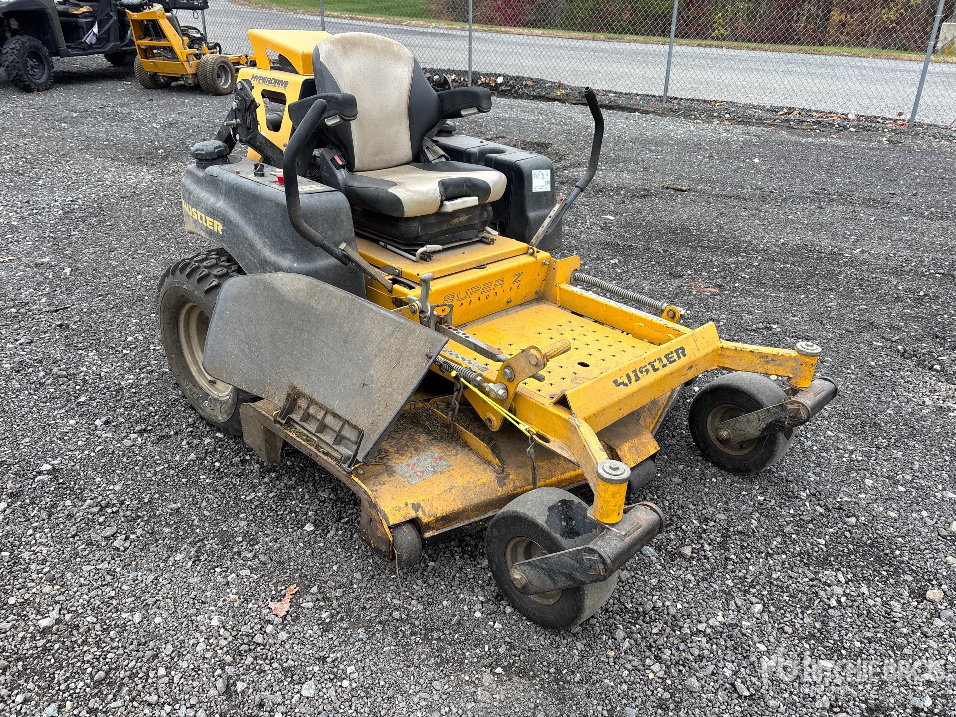 General Appearance with Foto, angolo anteriore destro