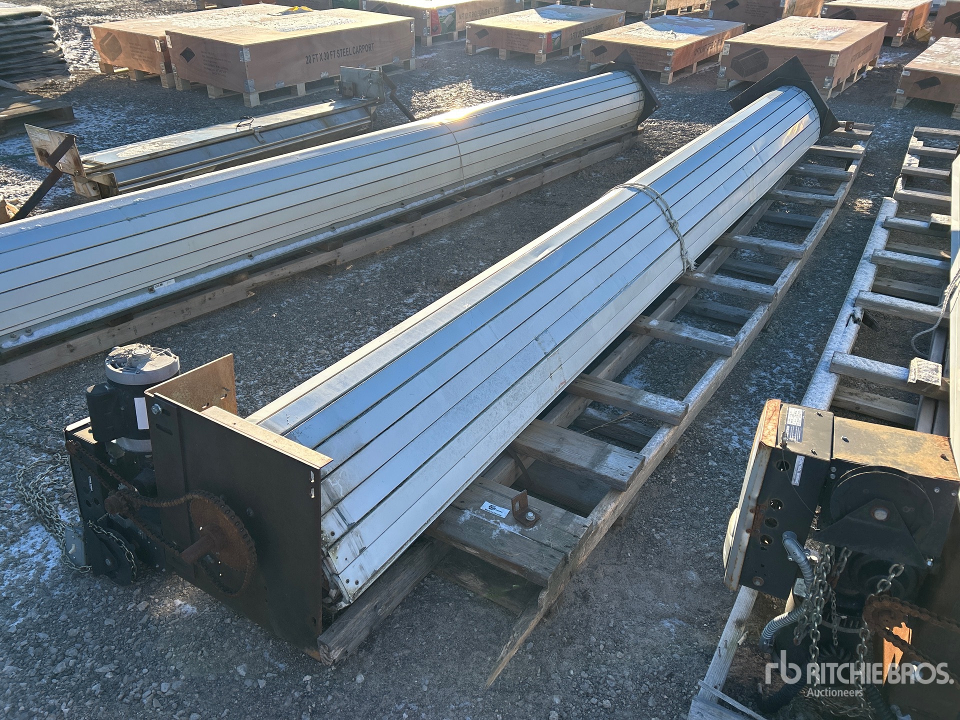 General Appearance with Image, coin avant droit