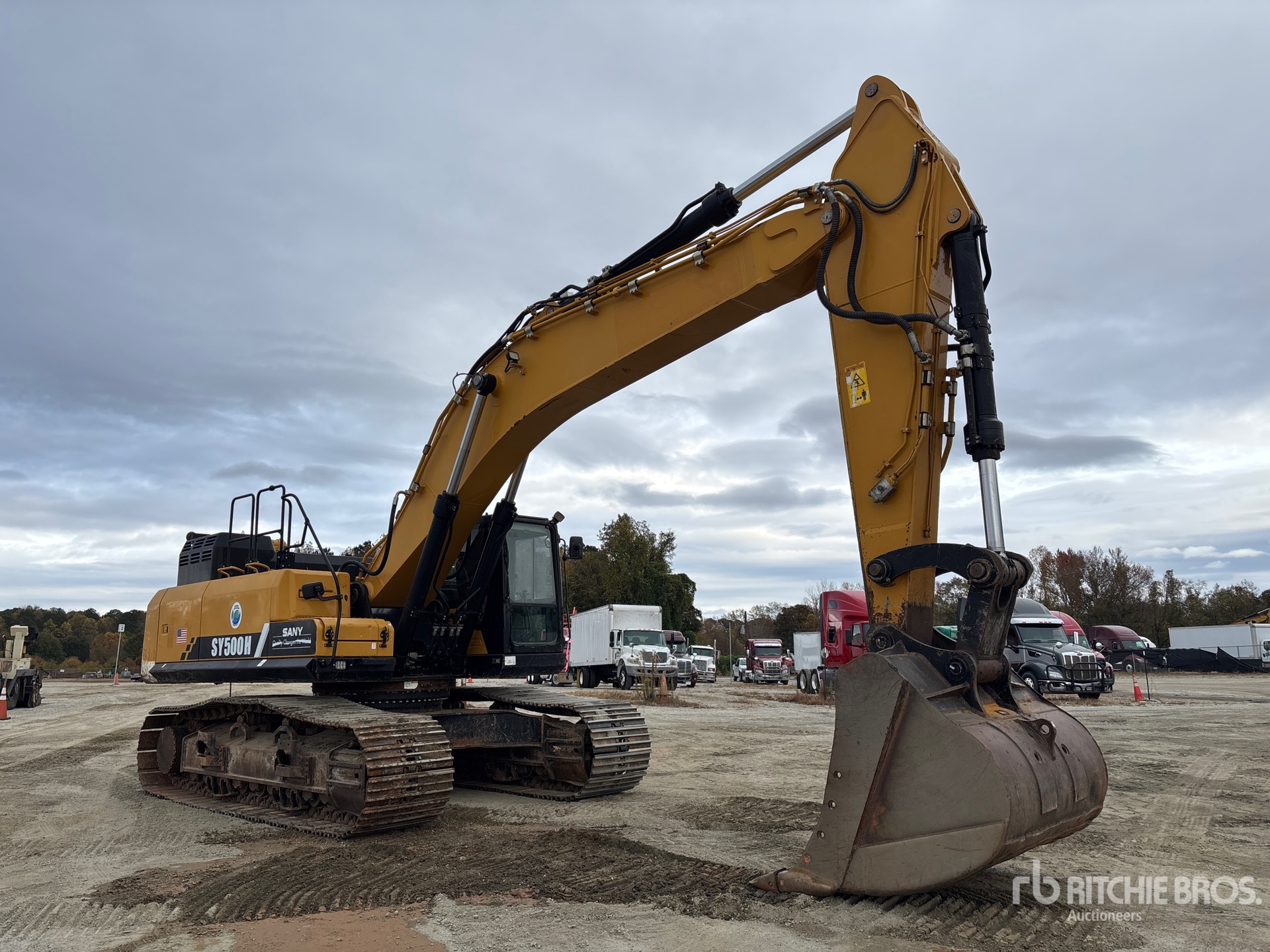 General Appearance with Foto, angolo anteriore destro