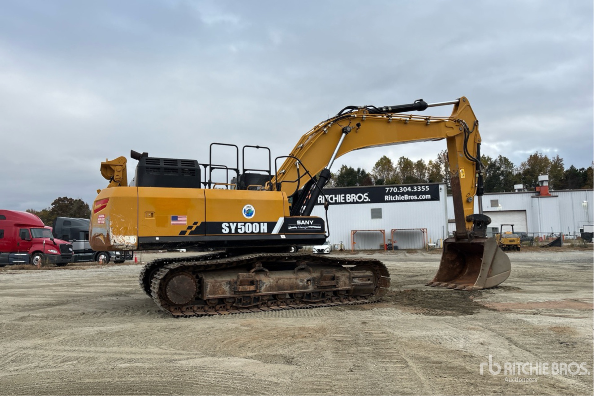 General Appearance with Picture, Right Rear Corner