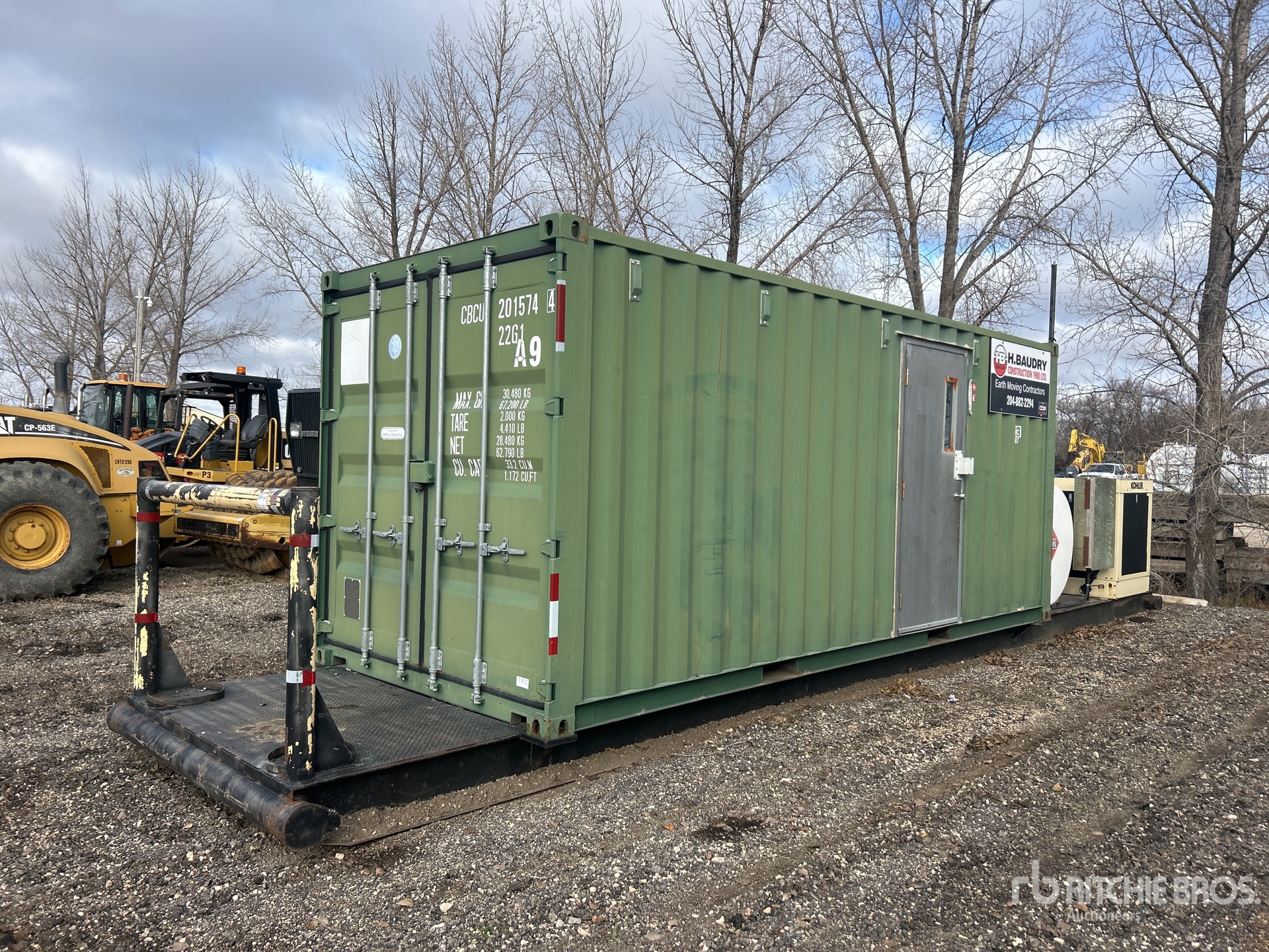 General Appearance with Bild, Ecke vorne links