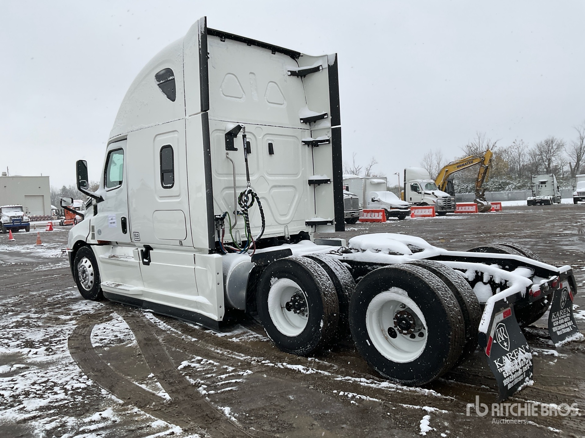 General Appearance with Bild, Ecke hinten links