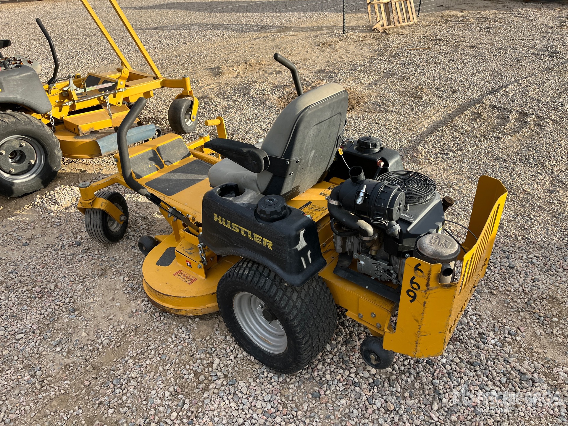 General Appearance with Imagen: esquina trasera izquierda