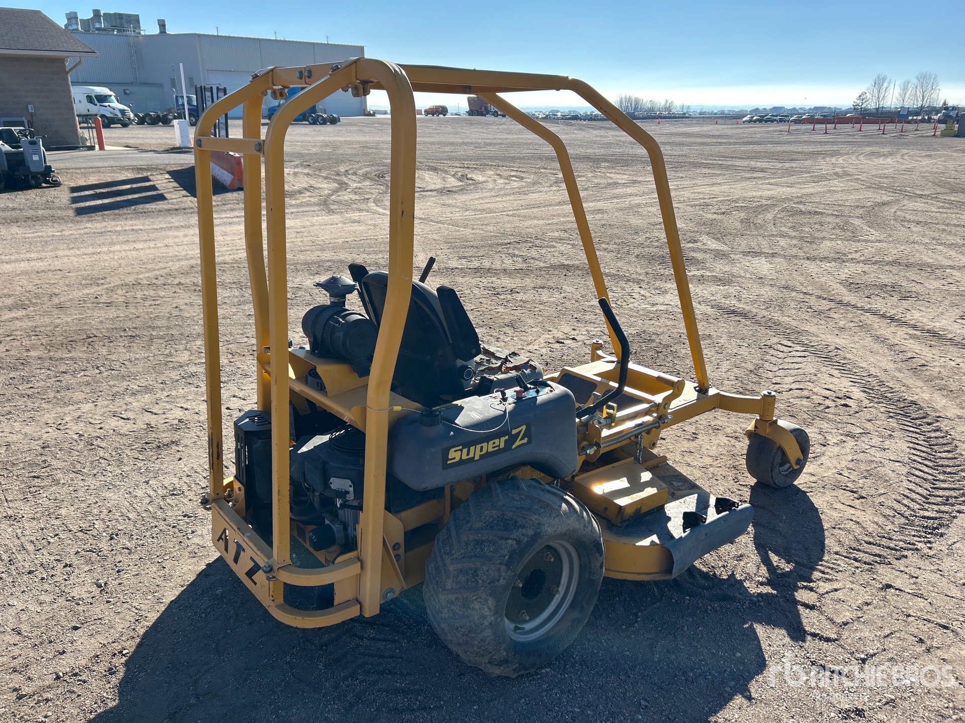 General Appearance with Imagen: esquina trasera derecha