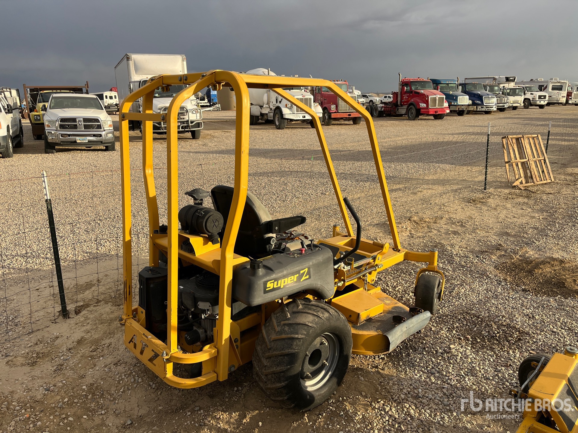 General Appearance with Imagen: esquina trasera izquierda