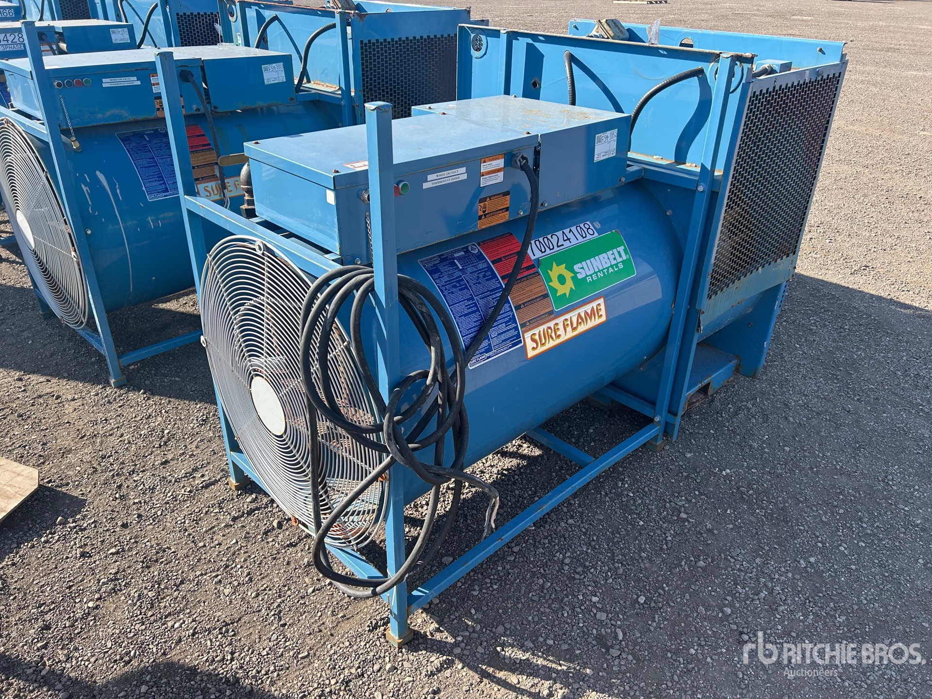 Aspect général with Image, coin avant gauche