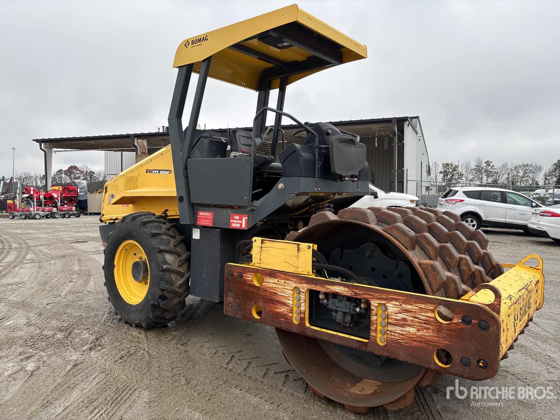 General Appearance with Image, coin avant droit