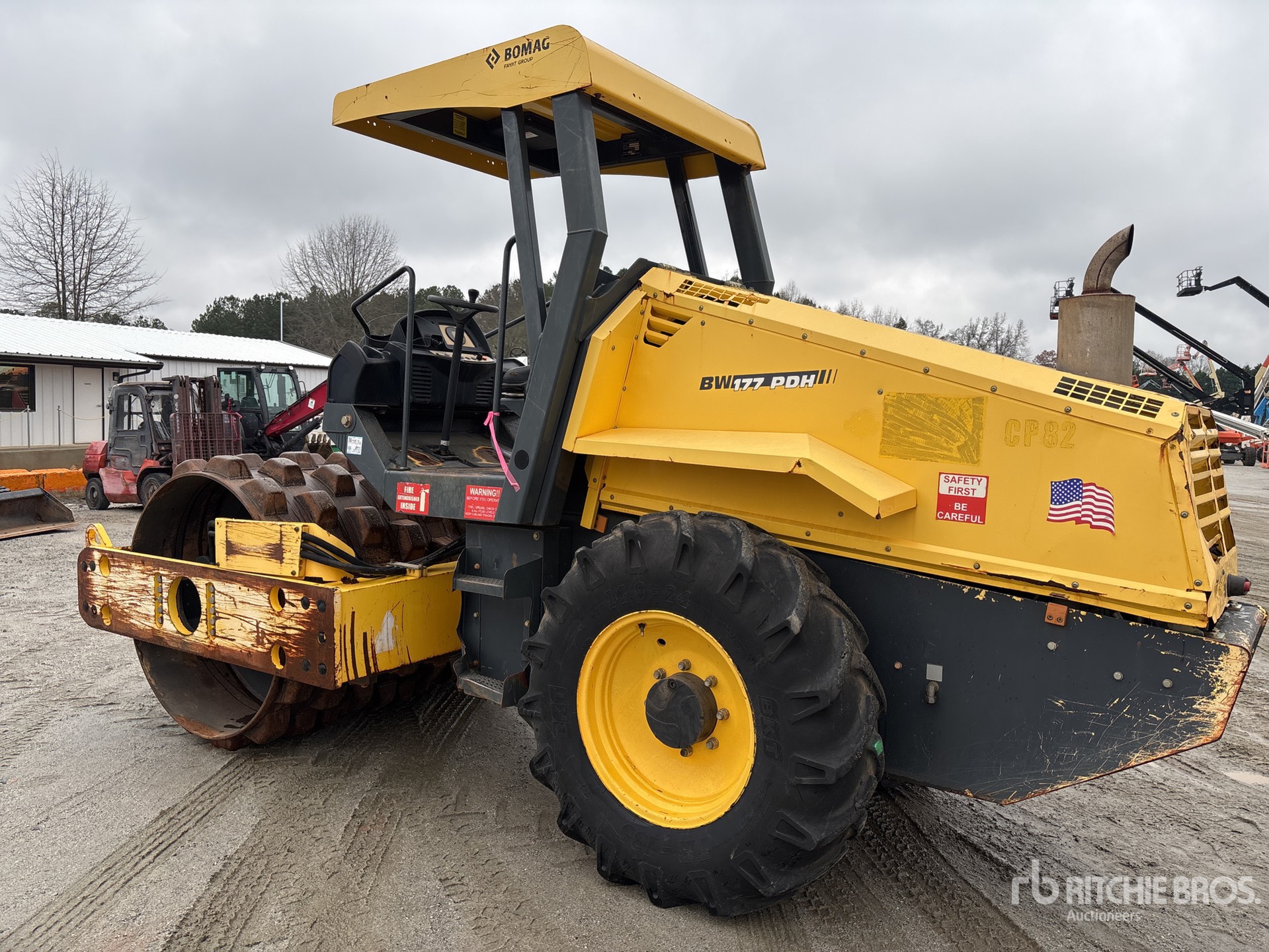 General Appearance with Image, coin arrière gauche