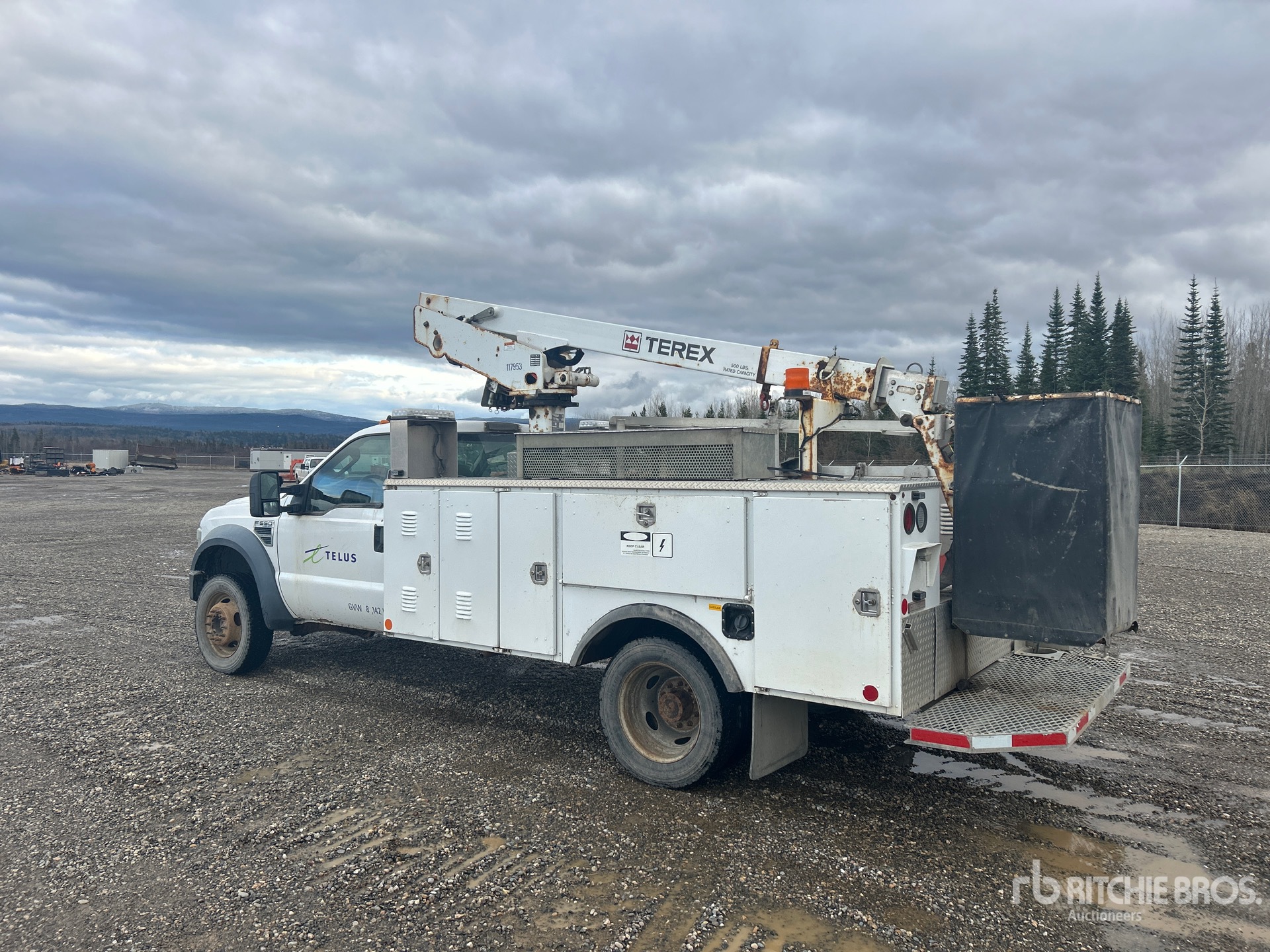 General Appearance with Foto, angolo posteriore sinistro