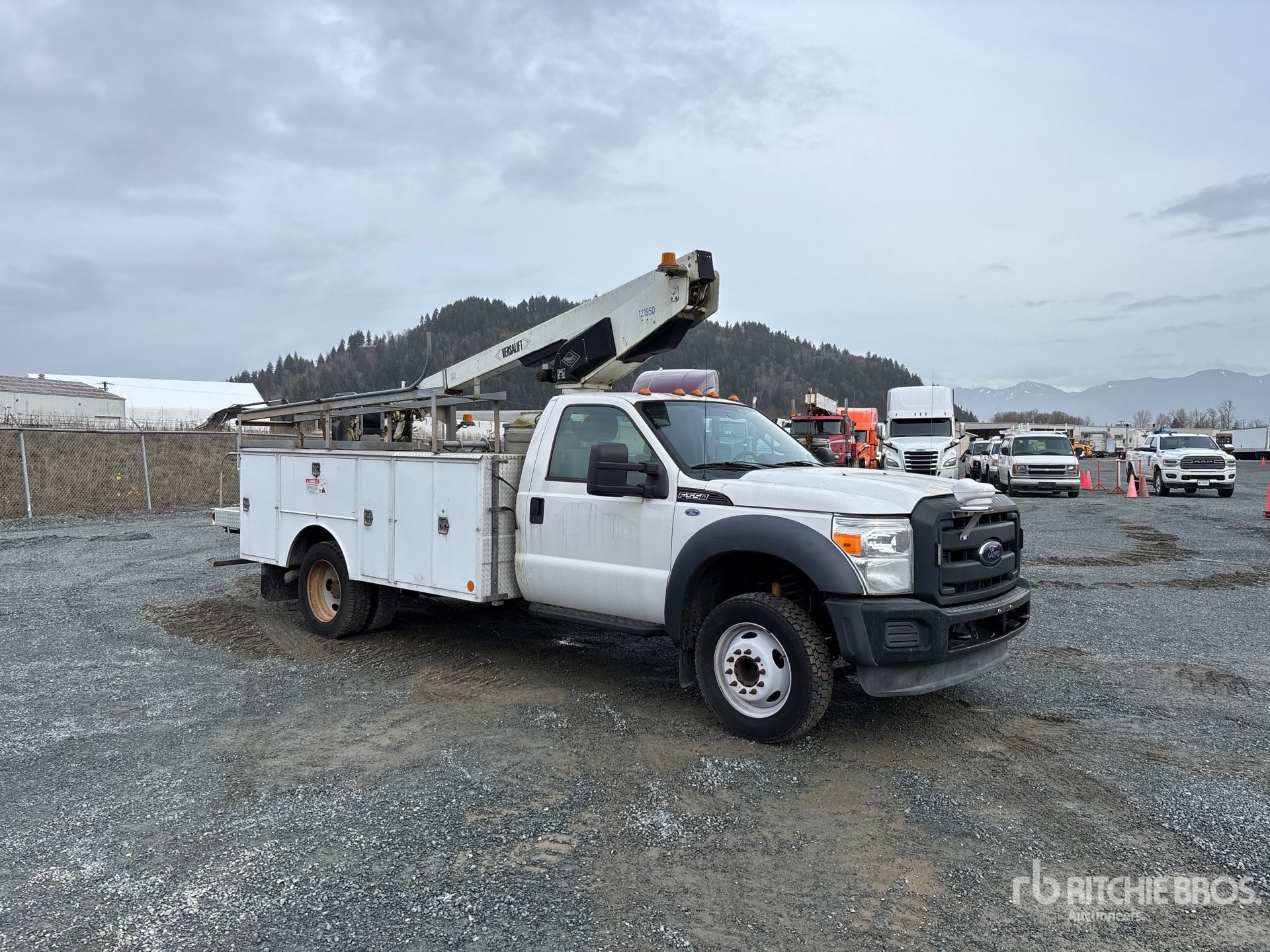 General Appearance with Picture, Right Front Corner